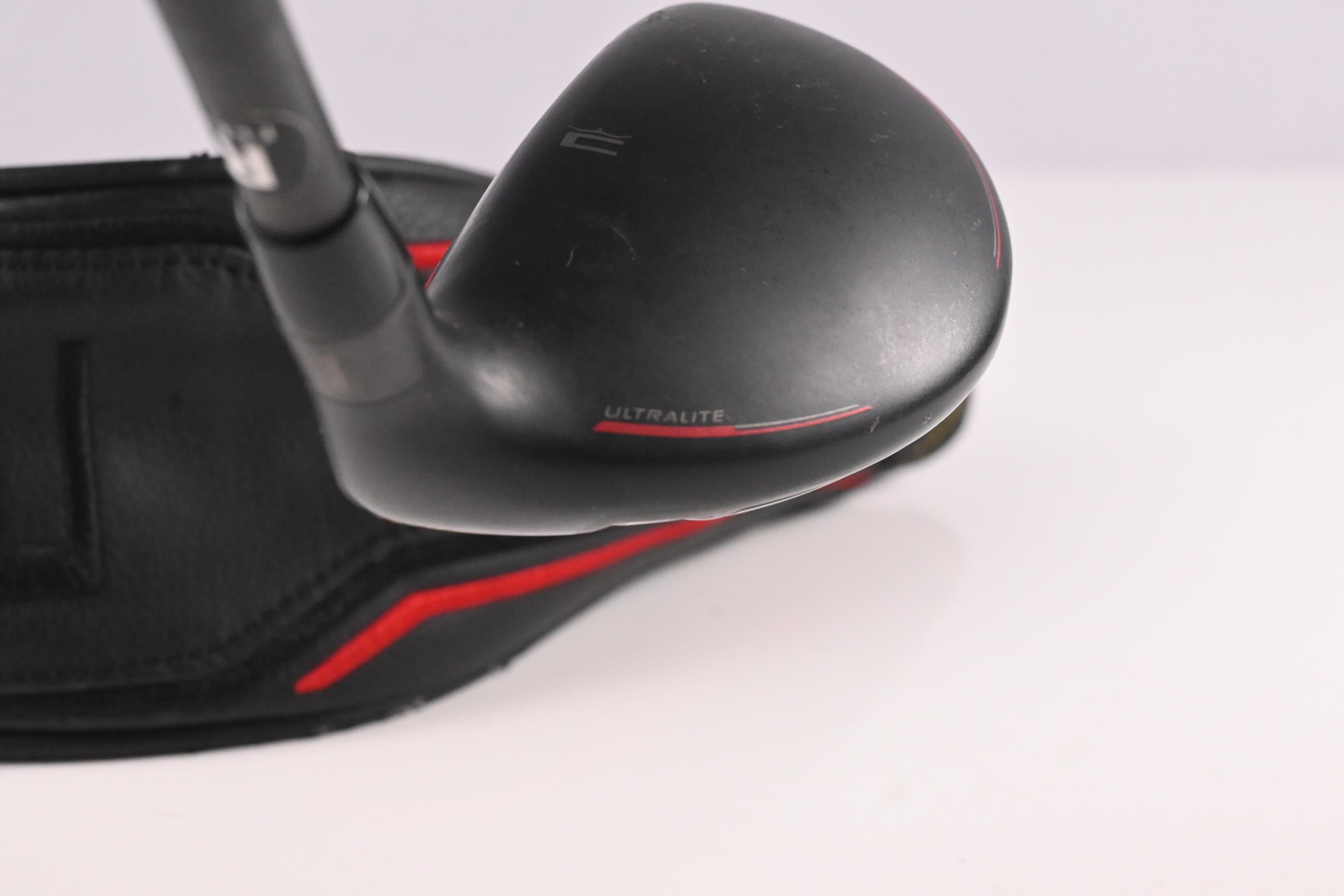 Cobra  Air-X 2.0 #7 Hybrid / 30 Degree / Regular Flex Cobra Ultra Lite 50 Shaft