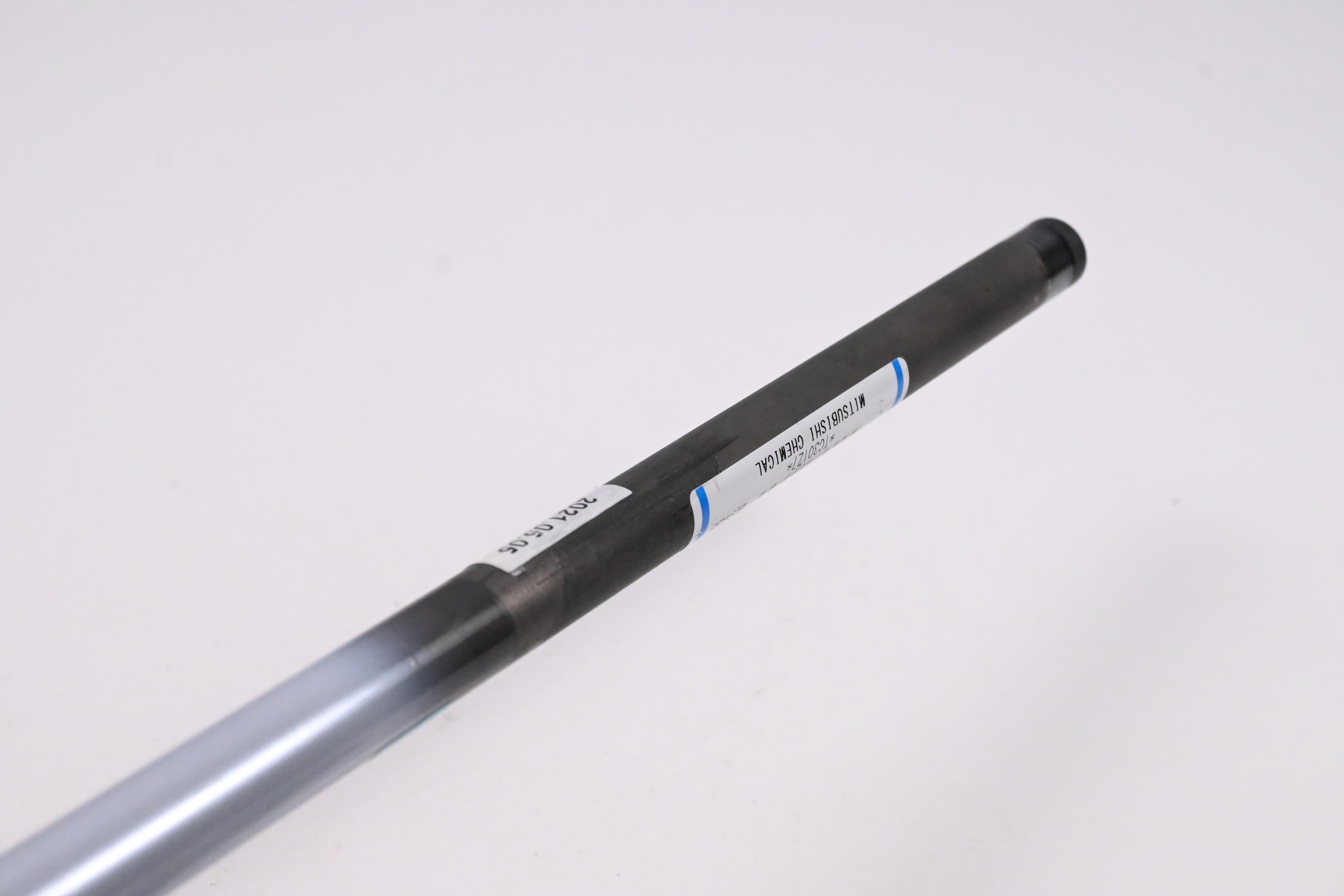 Kuro Kage XD-Series 60 Driver Shaft / Stiff Flex / .335" Tip / Uncut