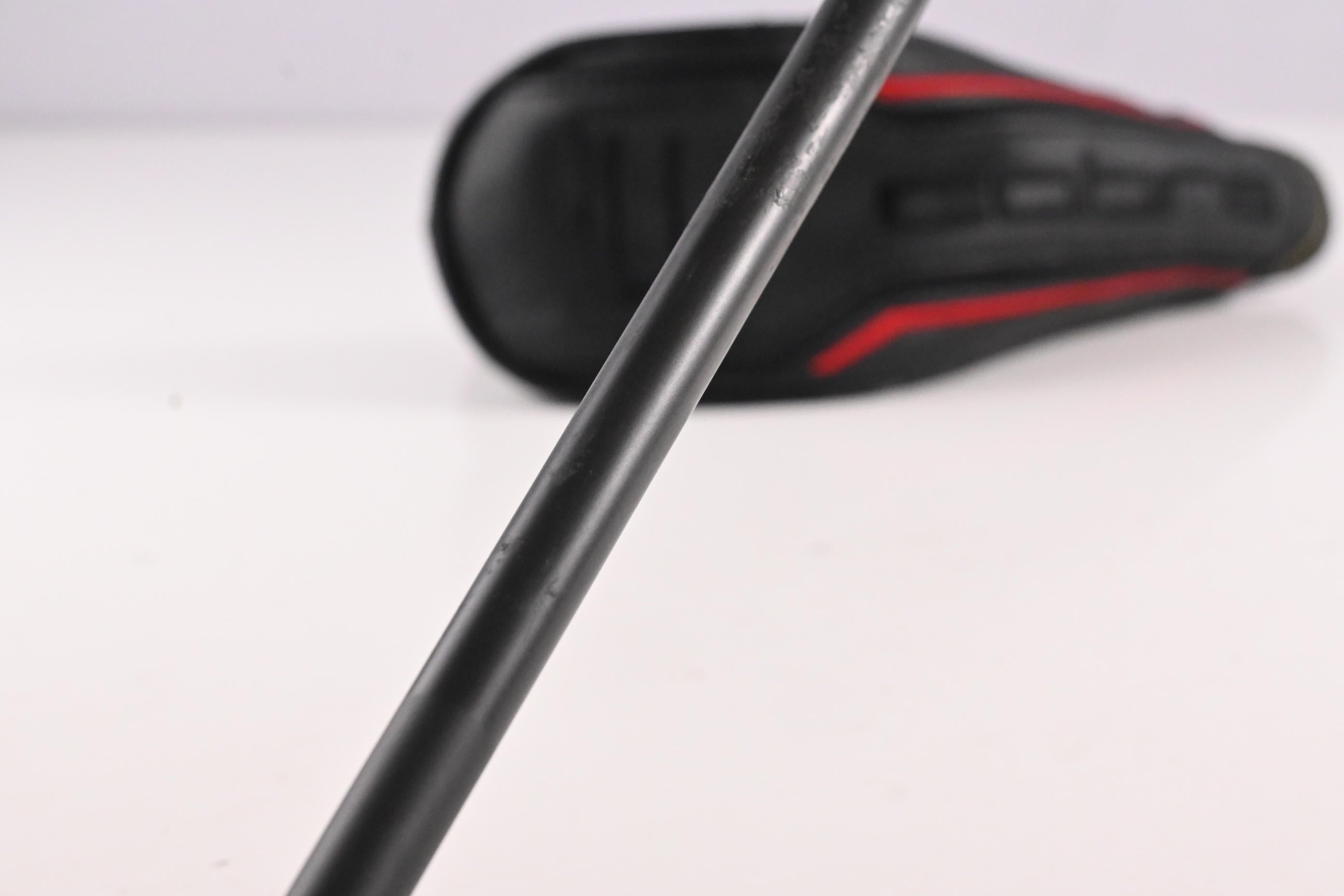 Cobra  Air-X 2.0 #7 Hybrid / 30 Degree / Regular Flex Cobra Ultra Lite 50 Shaft