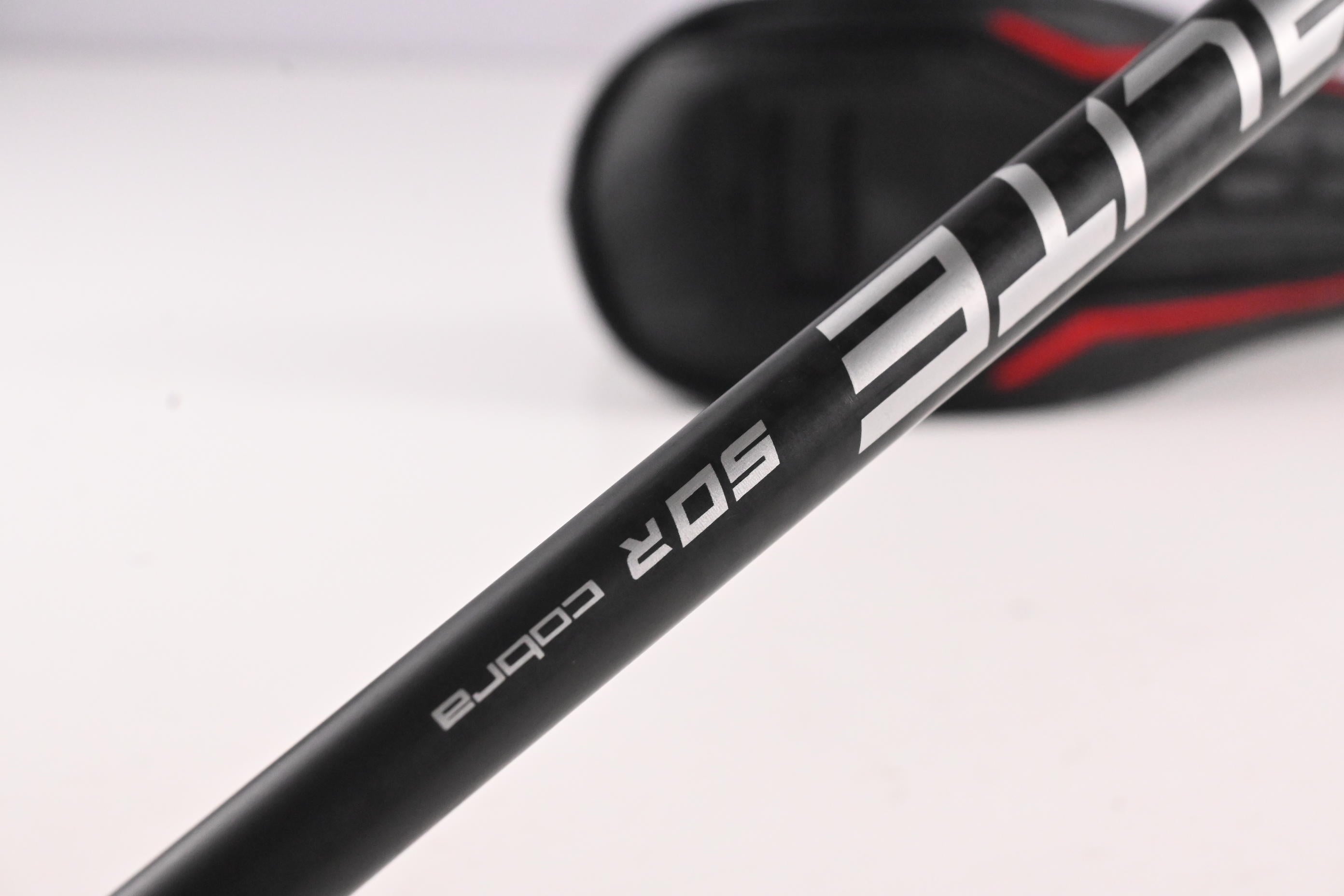 Cobra  Air-X 2.0 #7 Hybrid / 30 Degree / Regular Flex Cobra Ultra Lite 50 Shaft