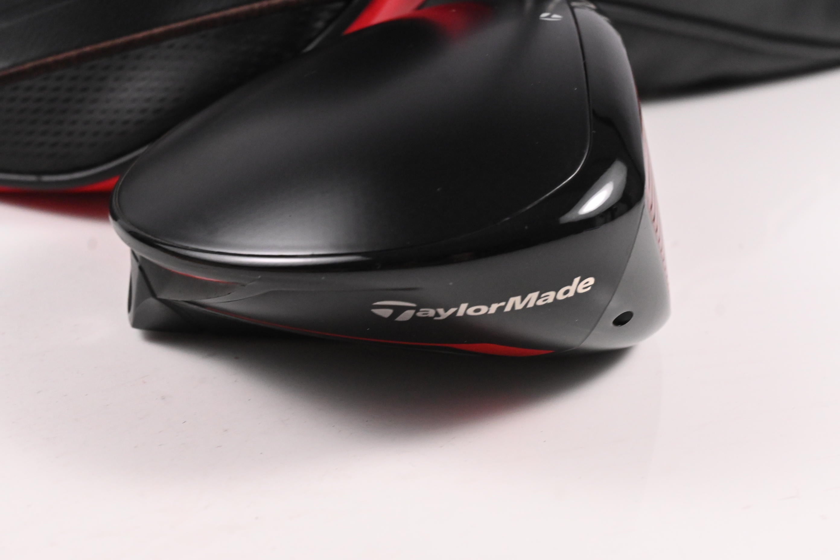 Taylormade Stealth Driver / 10.5 Degree / Stiff Flex Ventus Red 5 Shaft