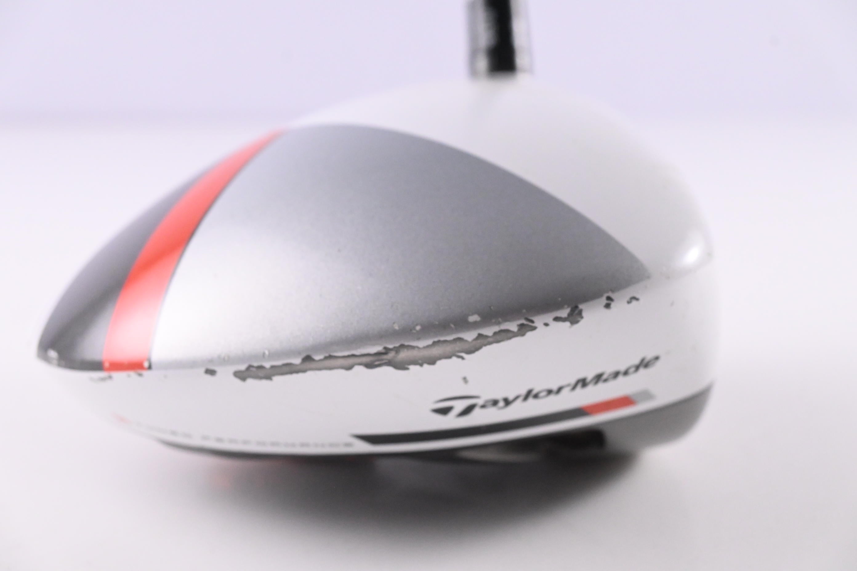 Taylormade R1 Driver / 10.5 Degree / Regular Flex Aldila RIP Phenom 55 Shaft
