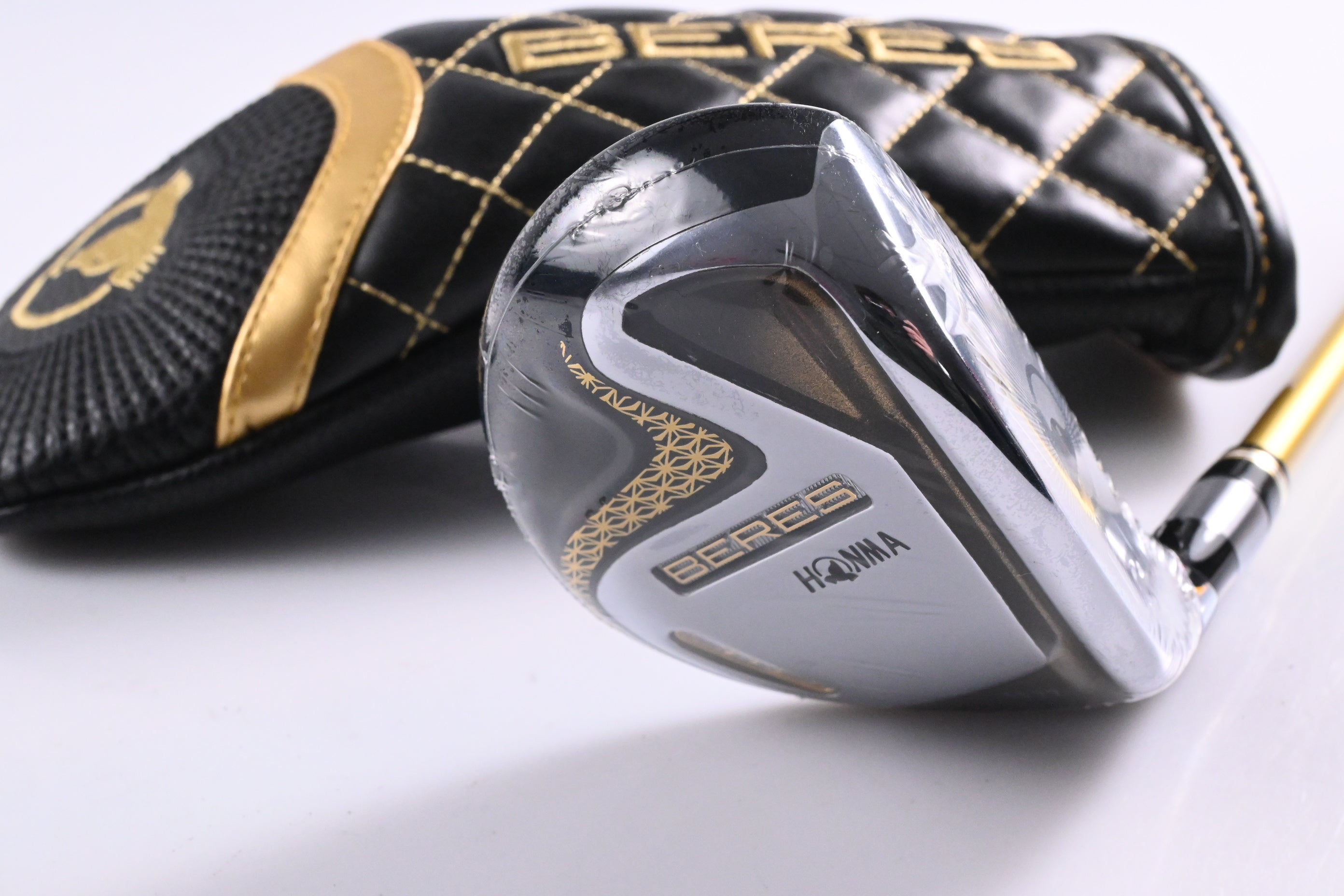 Honma Beres #4 Hybrid / 22 Degree / Regular Flex Honma ARMRQ 47 Shaft