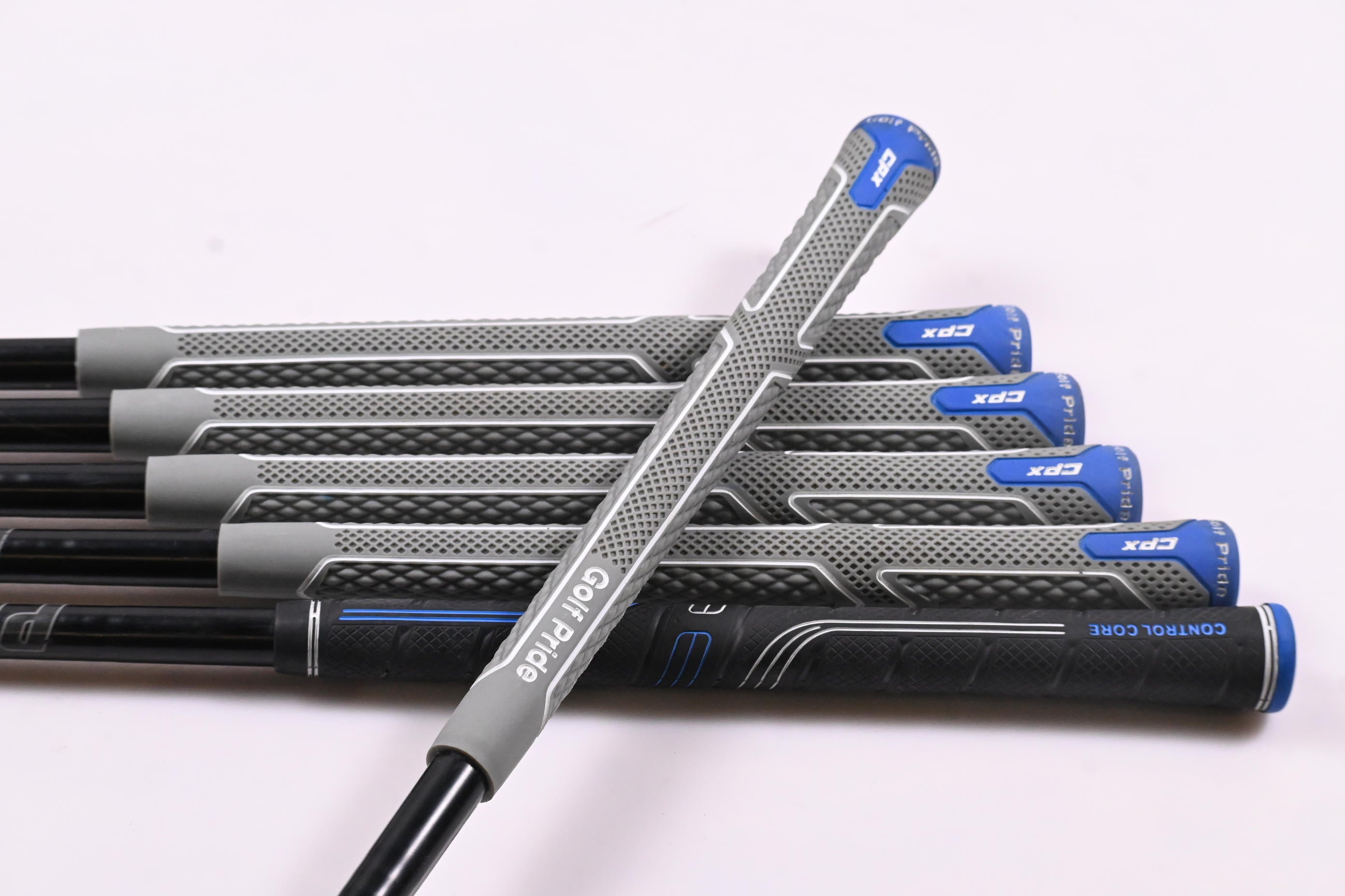 Titleist 718 CB Irons / 4-9i / Stiff Flex Project X LZ Blackout Shafts
