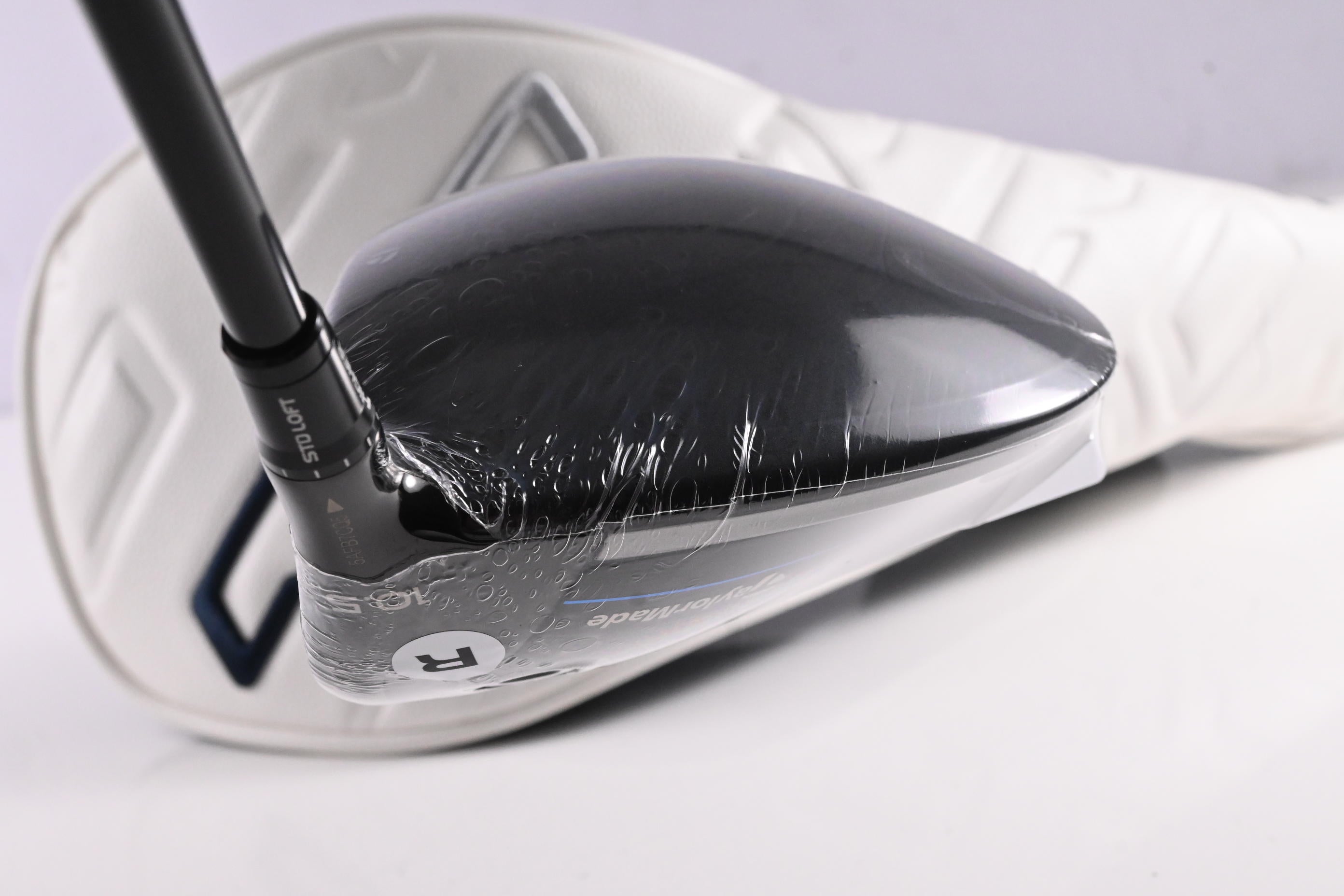 Taylormade Qi10 Driver / 10.5 Degree / Regular Flex Ventus TR Blue 5 Shaft