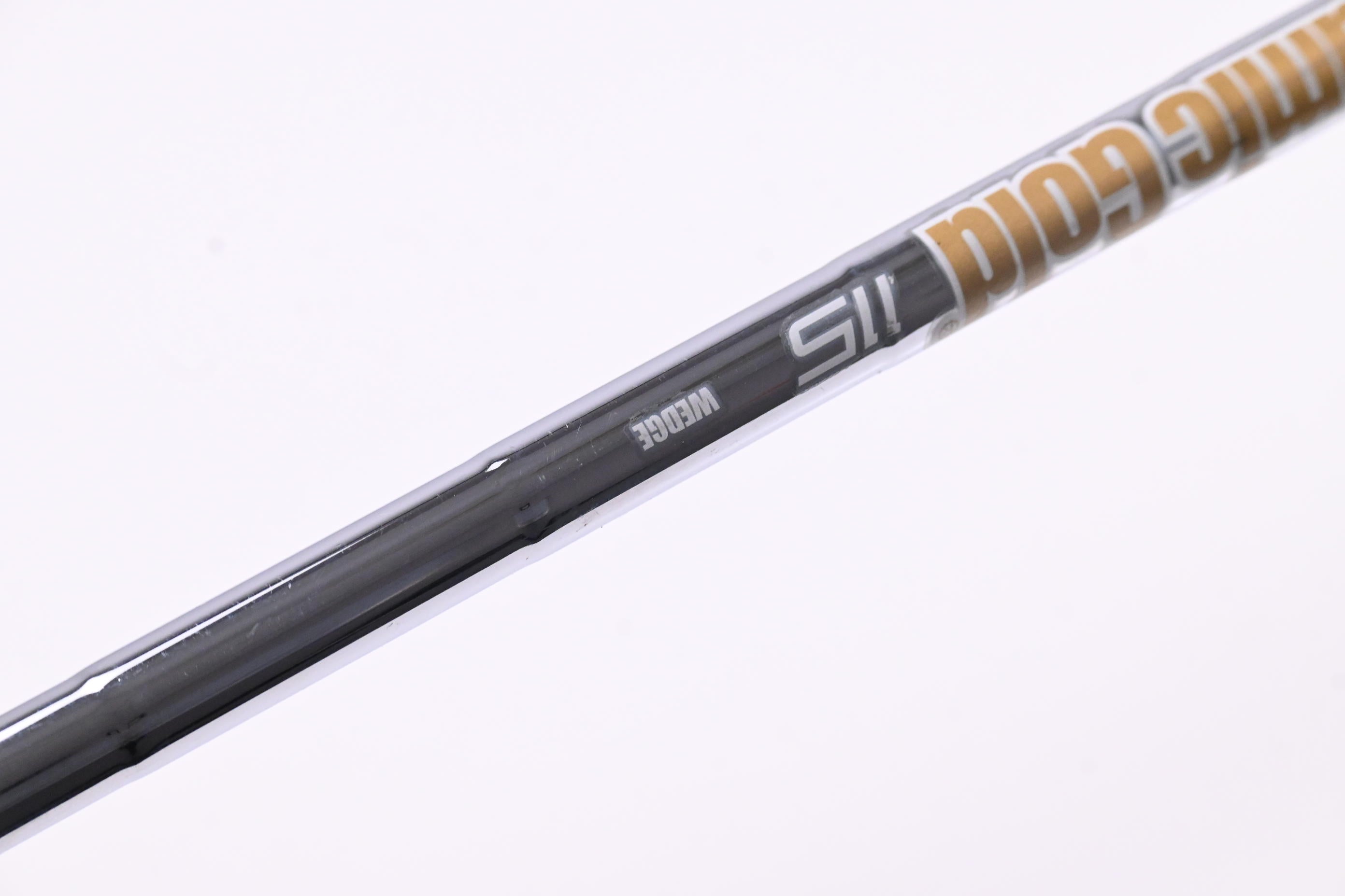 Cleveland CBX 2 Sand Wedge / 56 Degree / Wedge Flex Dynamic Gold 115 Shaft