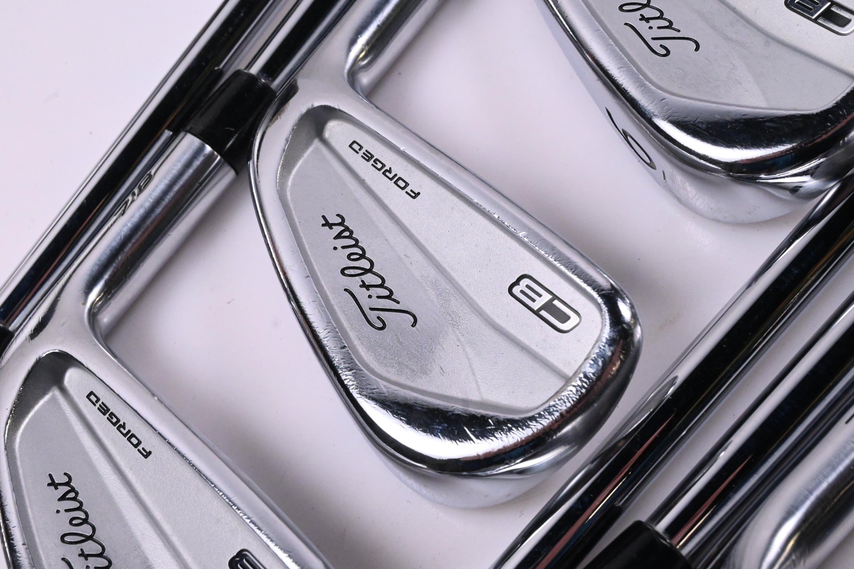 Titleist 718 CB/MB Irons / 3-PW / X-Flex AMT Tour White X100 Shafts