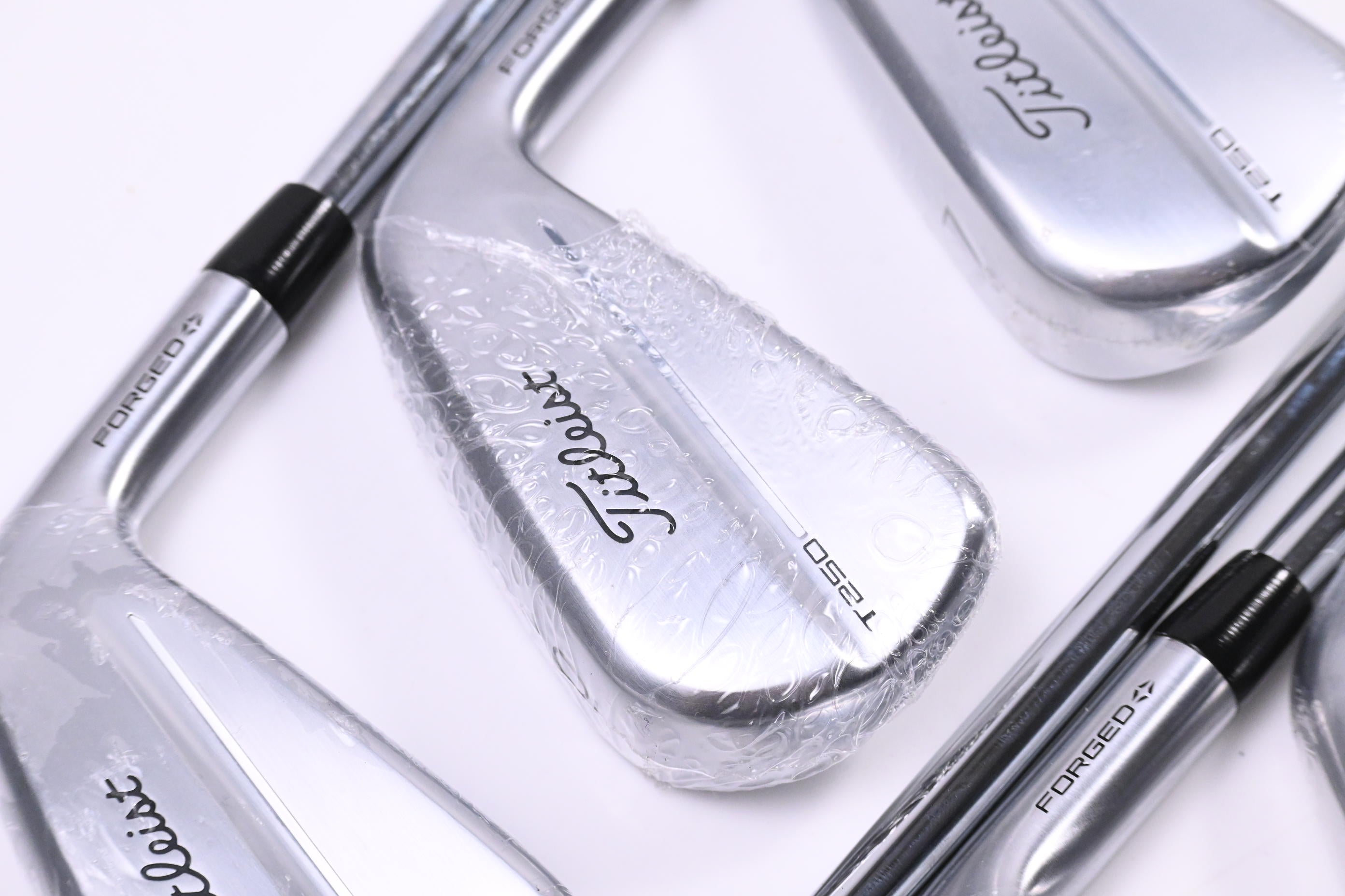 Titleist T250 2025 Irons / 5-PW+48° / Stiff Flex AMT Black Shafts