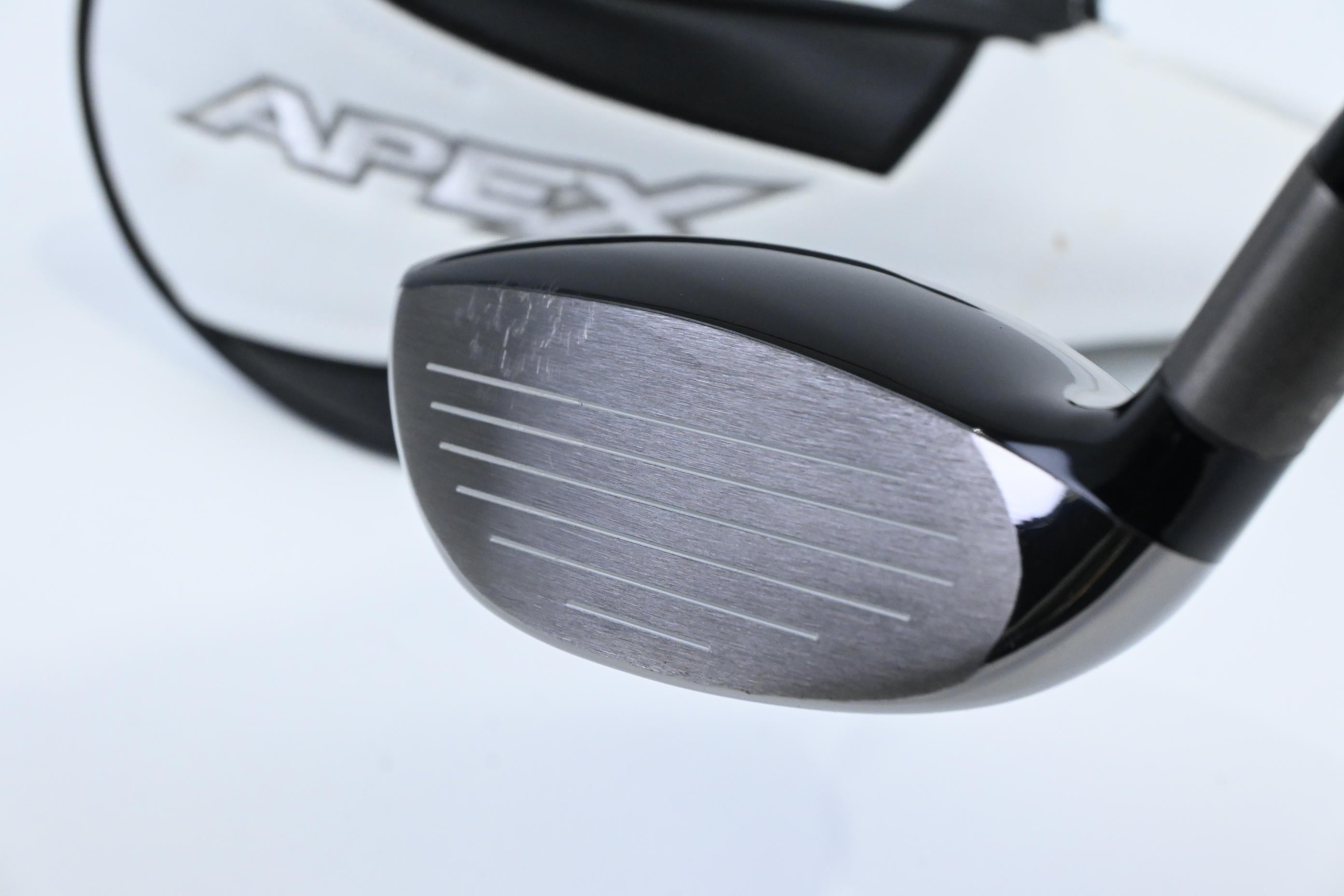 Callaway Apex UW 24 #4 Hybrid / 21 Degree / Regular Flex MMT 70 Shaft