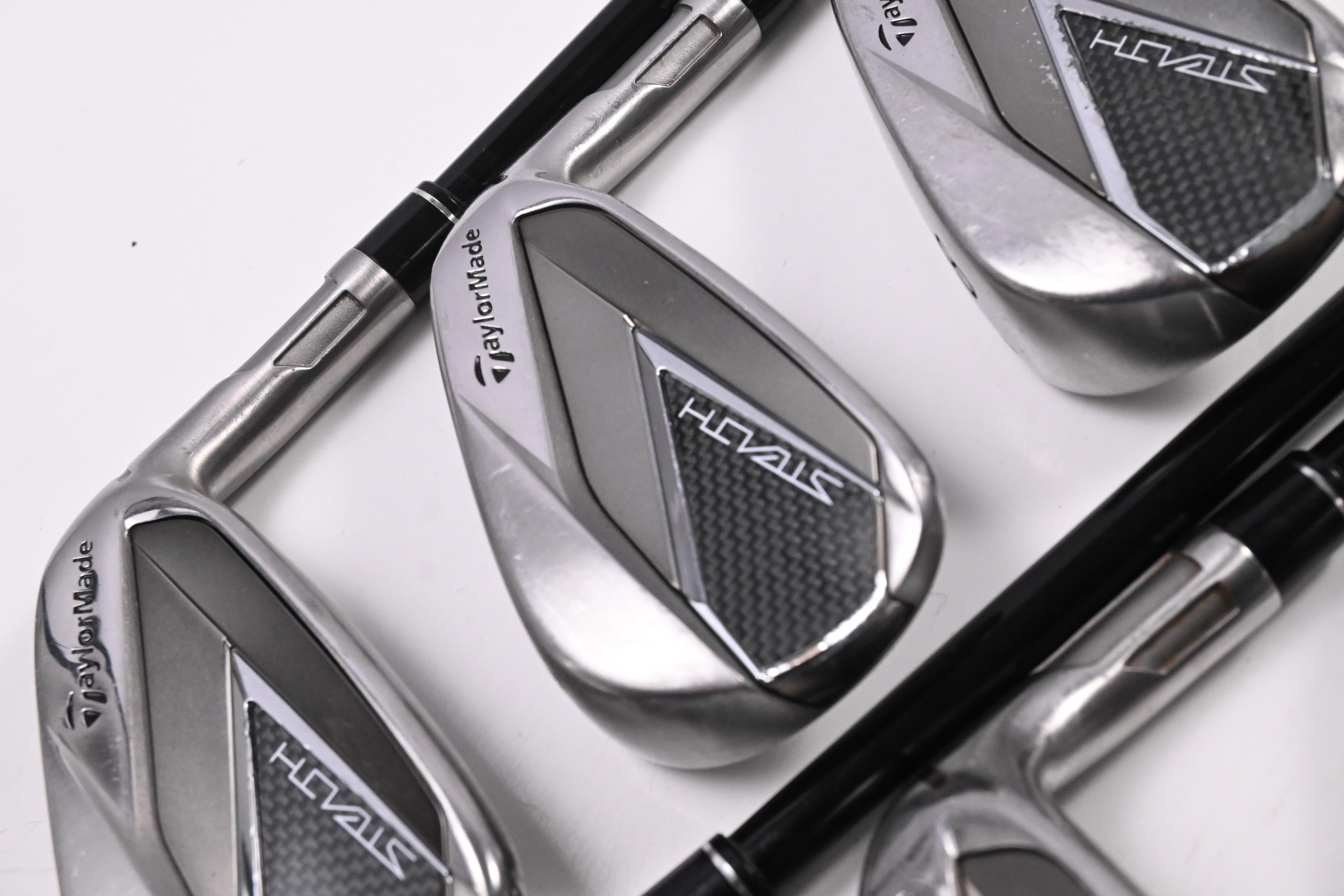 Taylormade Stealth Irons / 6-PW+SW / Regular Flex Fujikura Ventus Red 6 Shaft