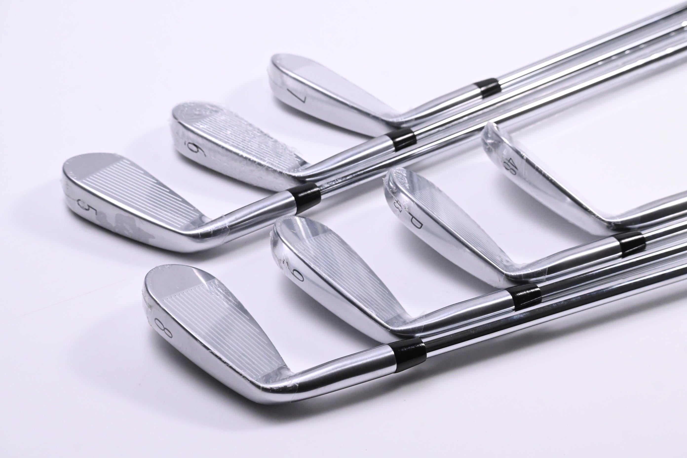Titleist T250 2025 Irons / 5-PW+48° / Stiff Flex AMT Black Shafts