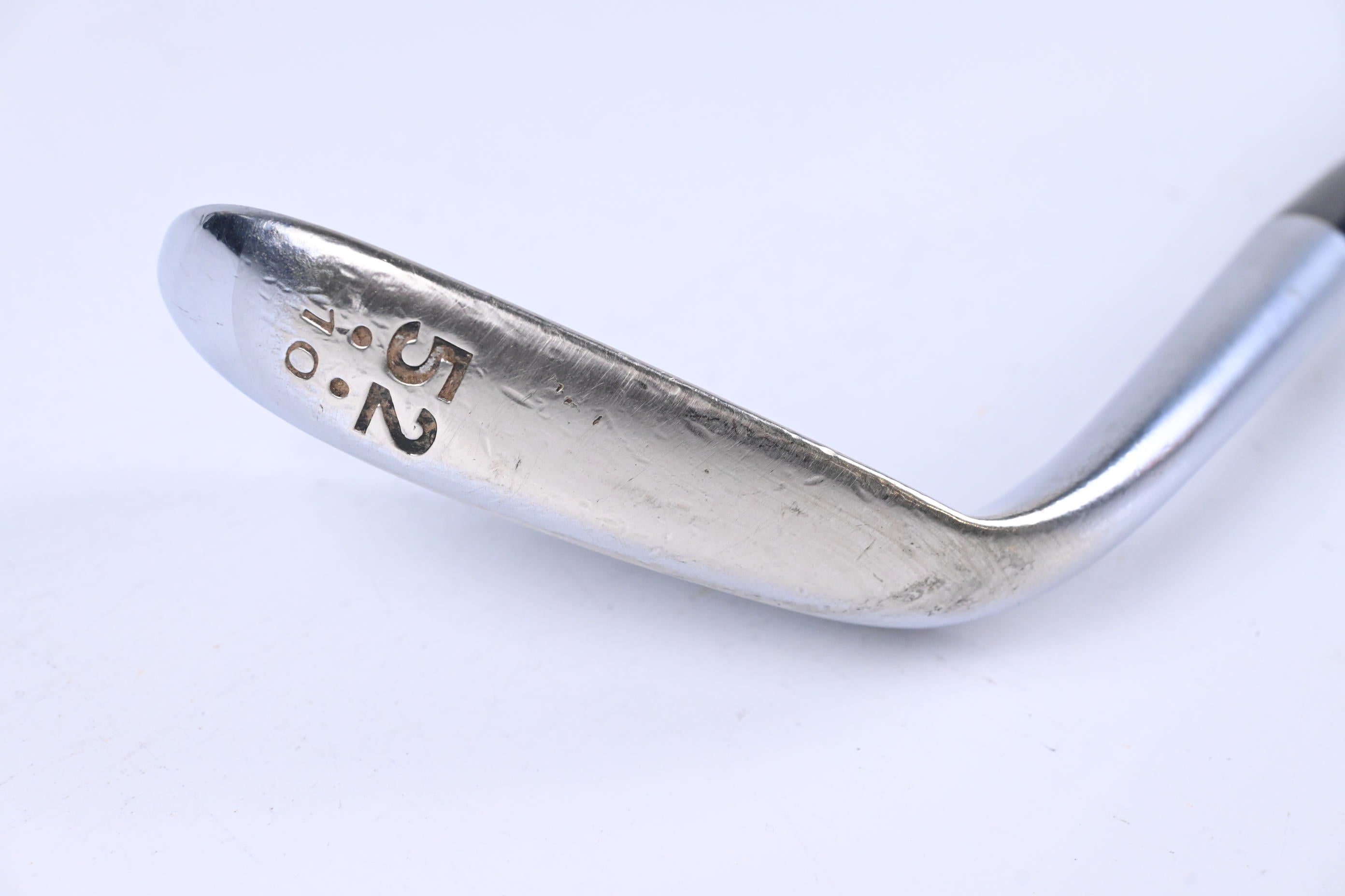 Cleveland 588 RTX Gap Wedge / 52 Degree / Stiff Flex Steel Shaft