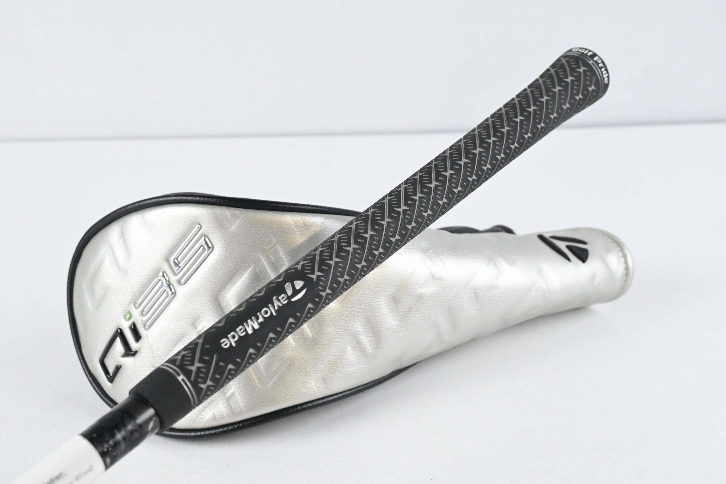 Taylormade Qi35 Tour #3 Wood / 15 Degree / Stiff Flex Kai'li Dark Waves Blue 60