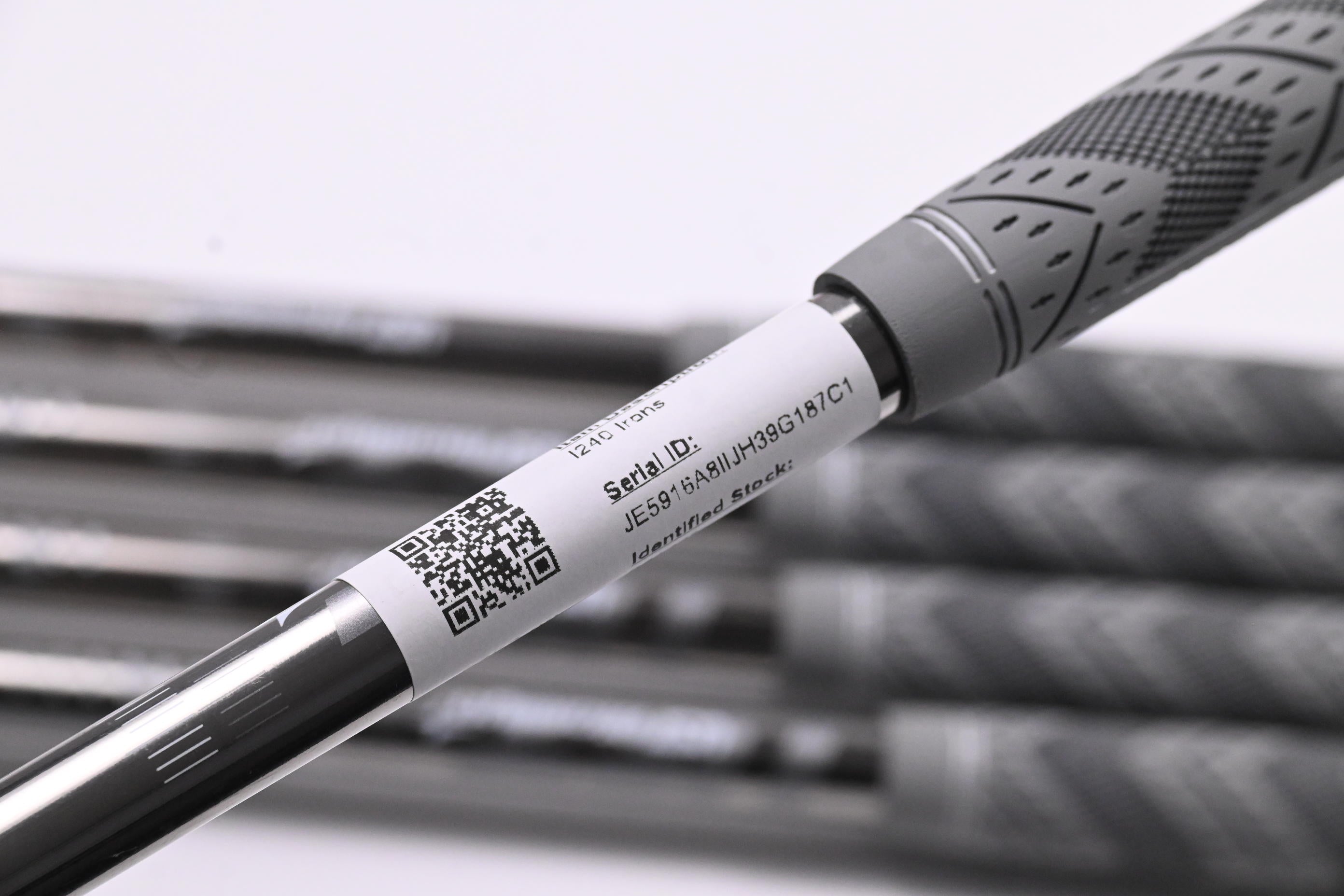 Ping I240 Irons / 7-PW+GW / Green Dot / Senior Flex UST Recoil ESX 460 Shafts