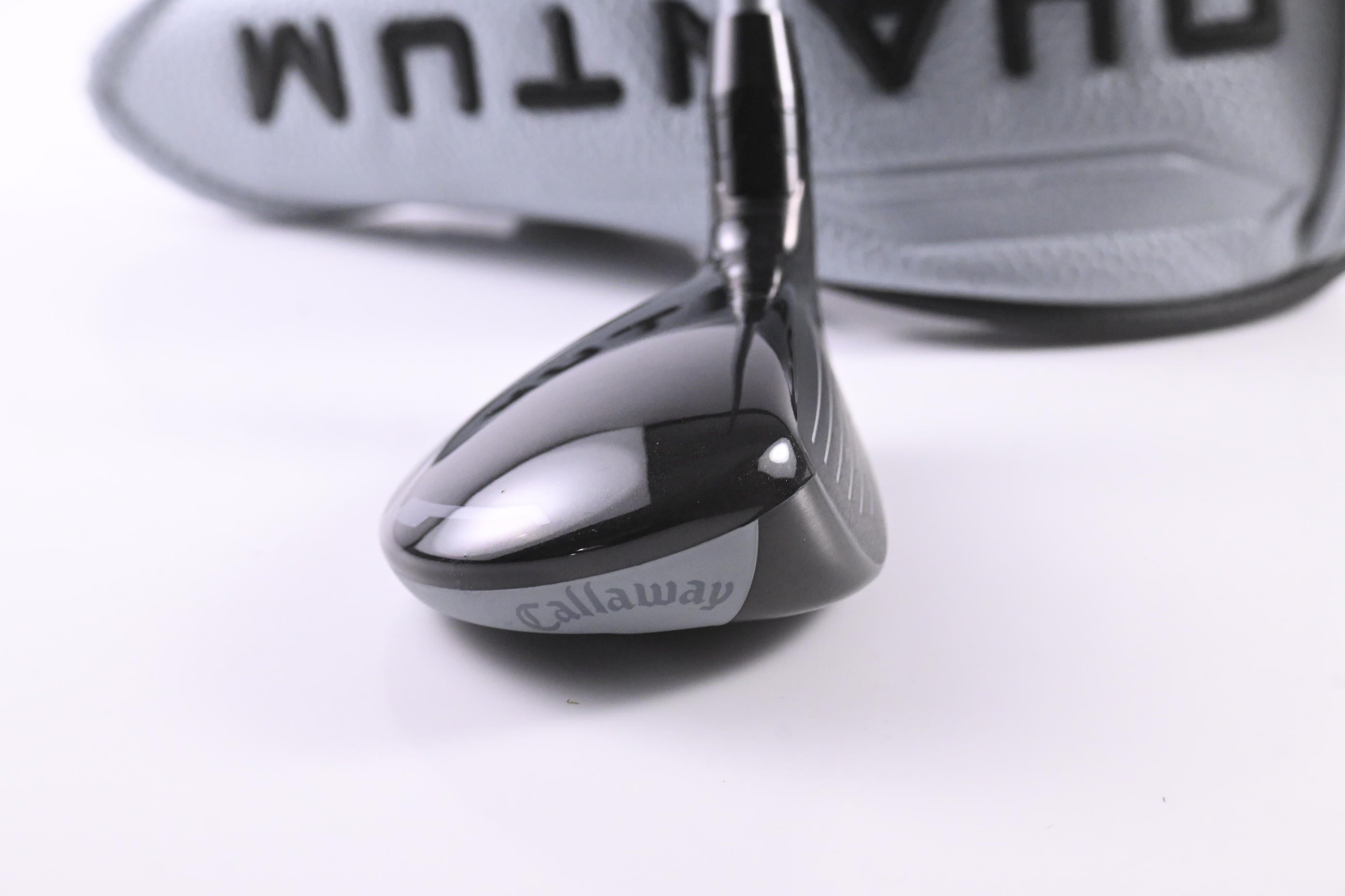 Callaway Quantum Max OS #4 Hybrid / 20 Degree / Regular Flex Denali Frost Silver