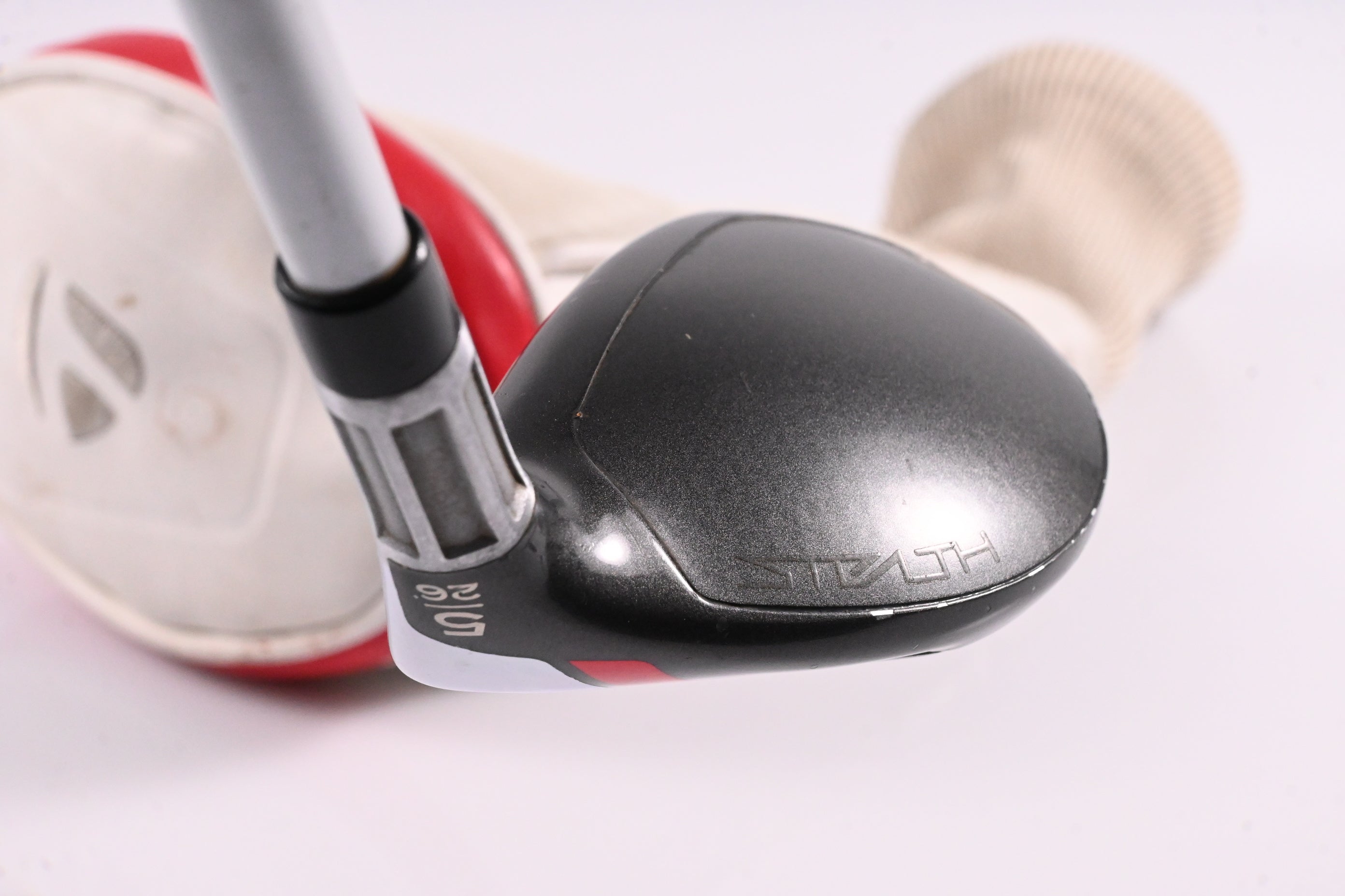 Ladies Taylormade Stealth #5 Hybrid / 26 Degree / Ladies Flex Aldila Ascent 45