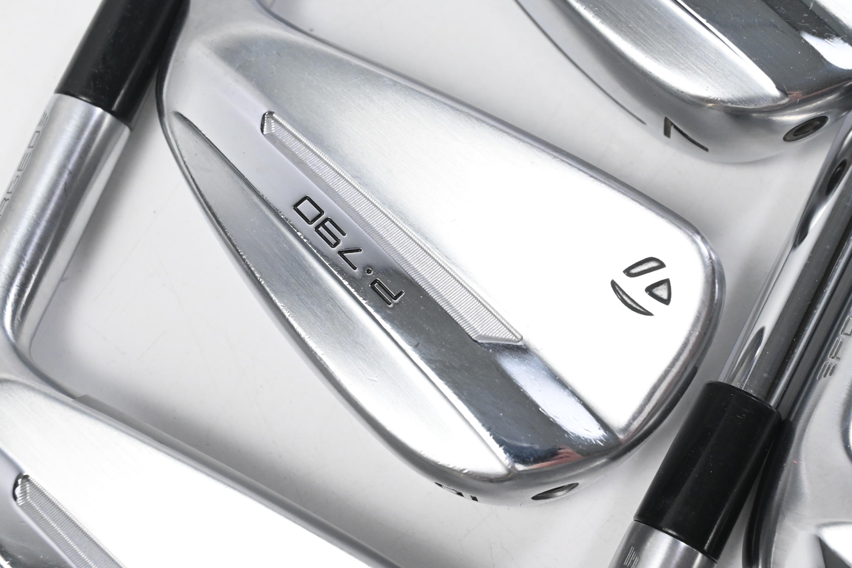 Taylormade P790 2025 Irons / 5-PW / Regular Flex N.S.Pro Modus3 Tour 120 Shafts