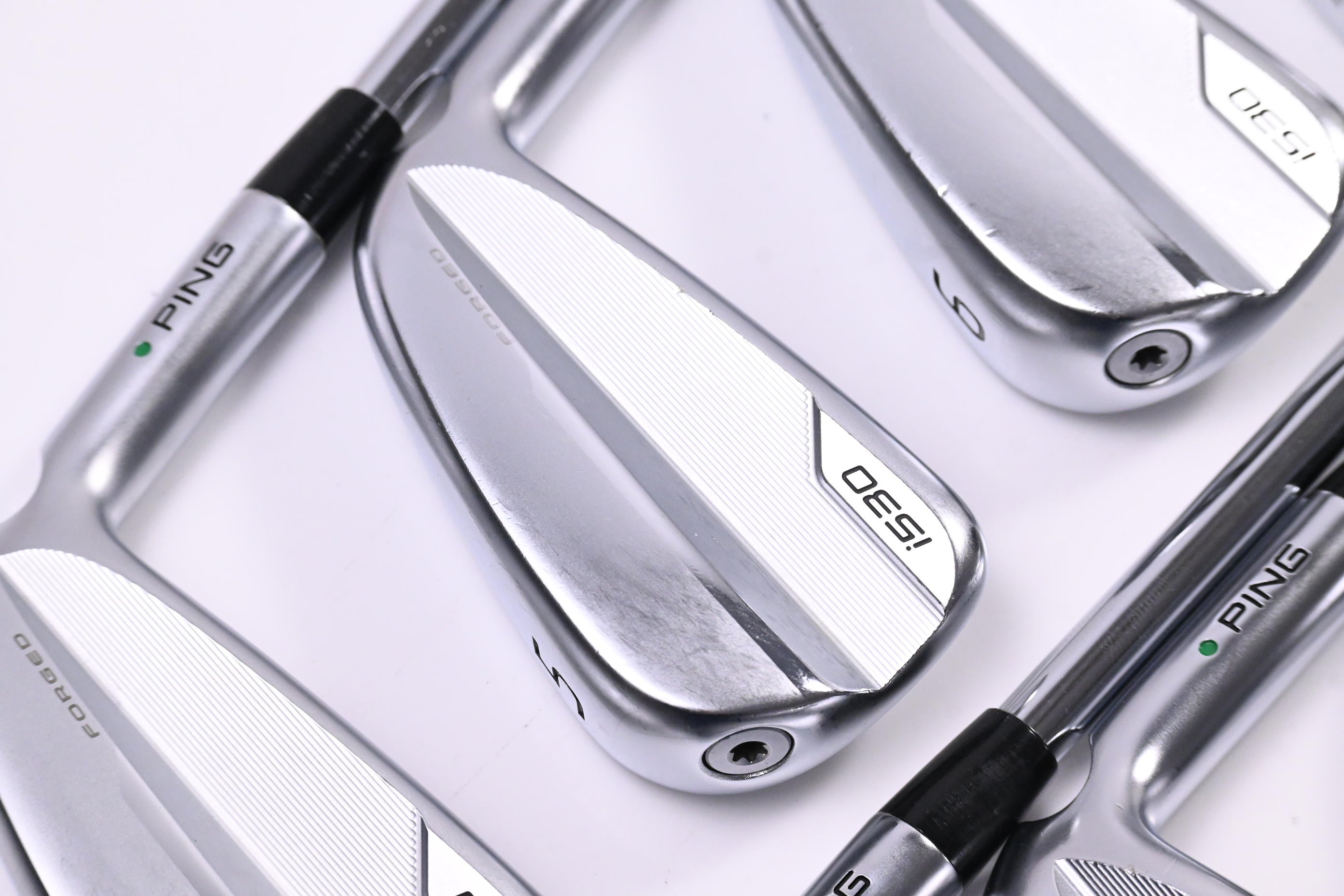 Ping i530 Irons / 5-PW+GW / Green Dot / Stiff Flex Dynamic Gold Mid 115 S300
