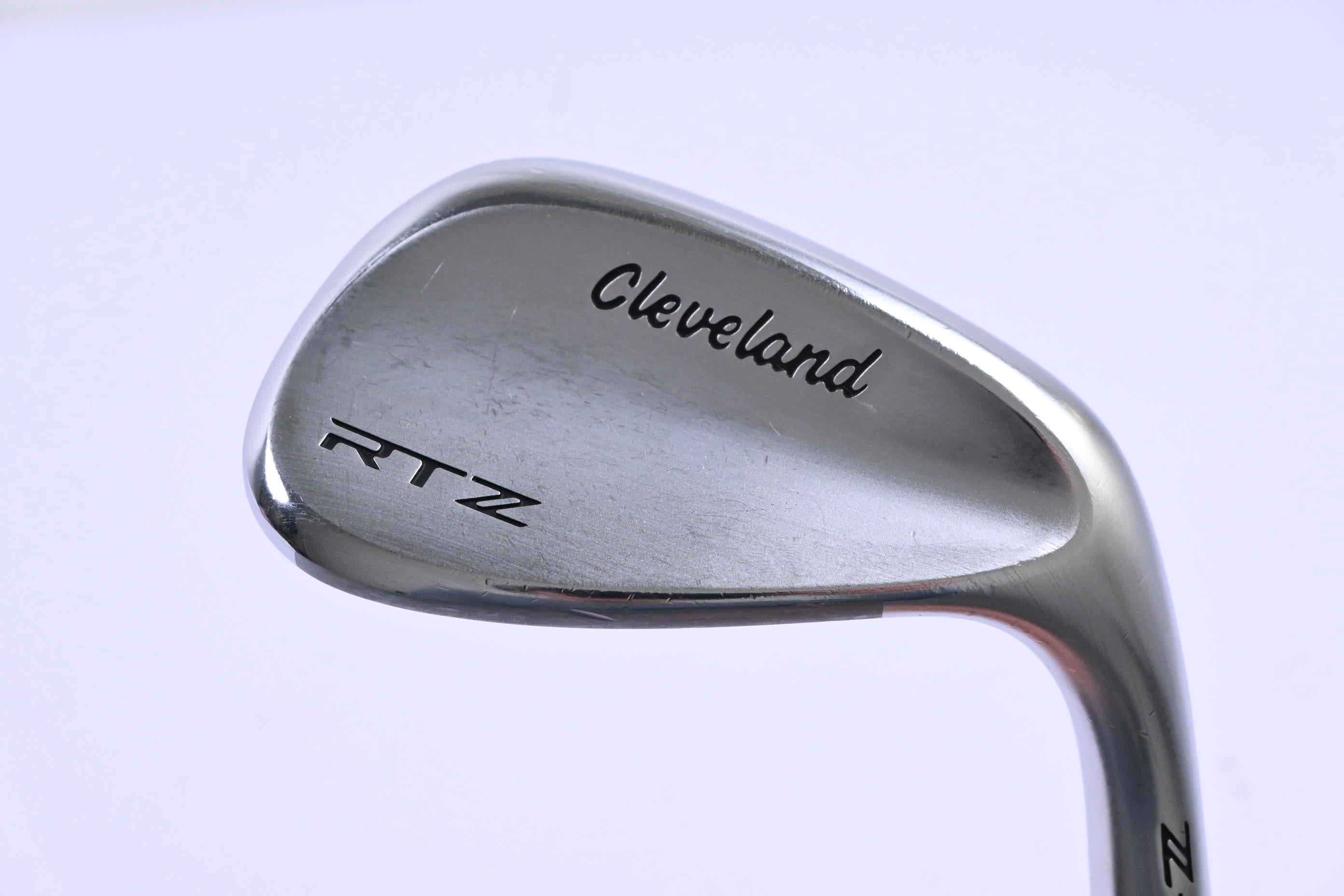 Cleveland RTZ Gap Wedge / 52 Degree / Wedge Flex Dynamic Gold Spinner Shaft