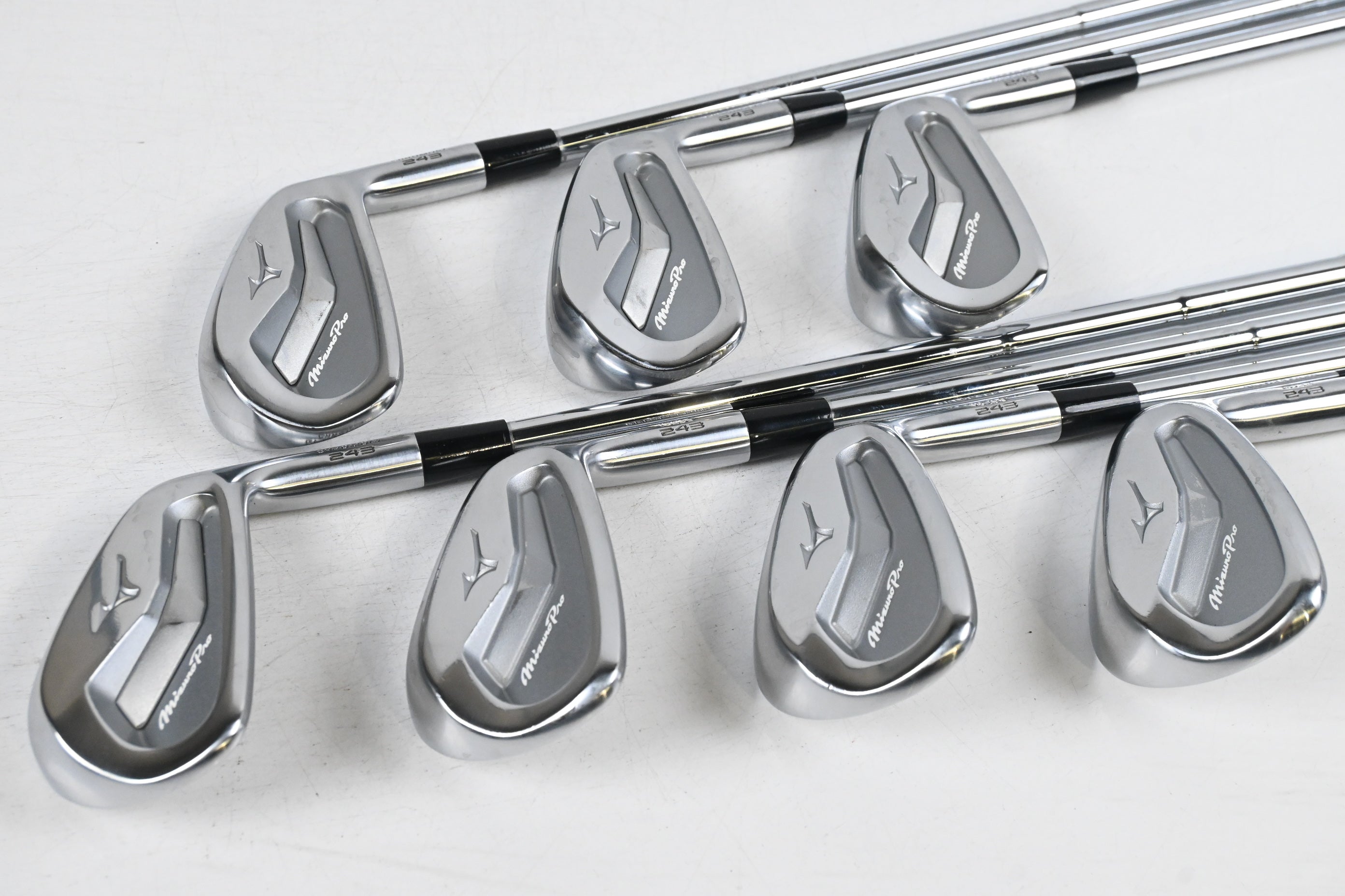 Mizuno Pro 243 Irons / 4-PW / Stiff Flex Dynamic Gold Mid 115 S300 Shafts