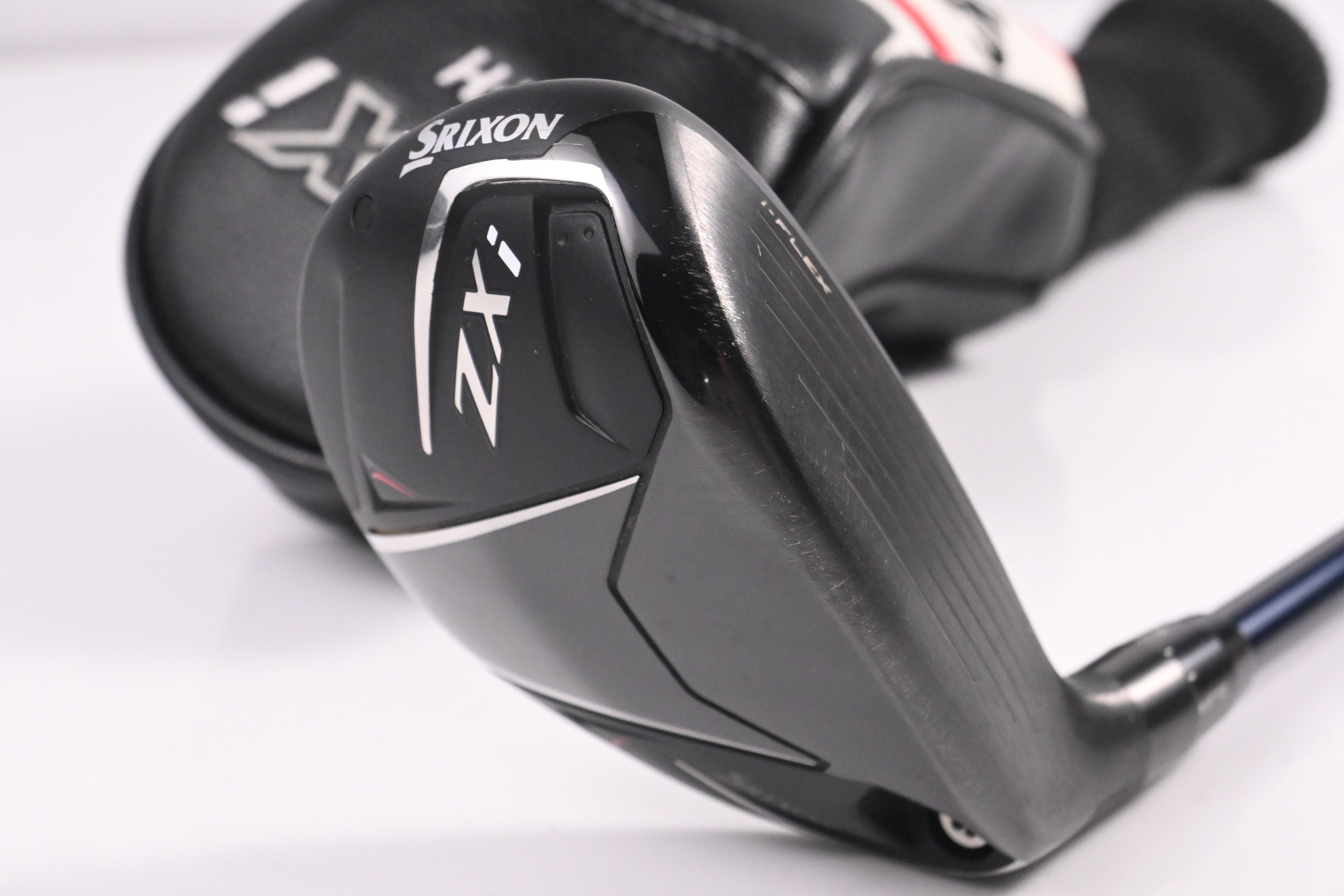 Srixon ZXi #4 Hybrid / 22 Degree / Regular Flex Fujikura Ventus TR Blue 7 Shaft