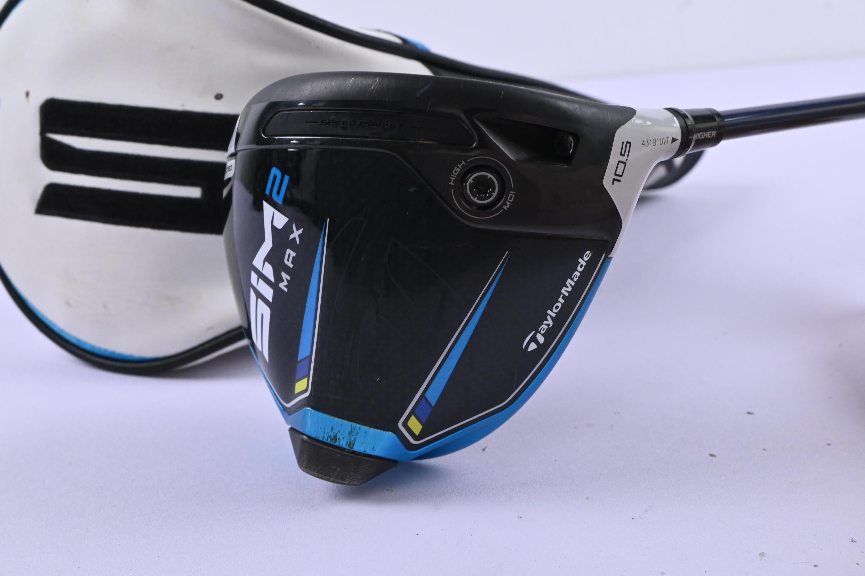 Taylormade SIM2 Max Driver / 10.5 Degree / Stiff Flex Fujikura Ventus Blue 5