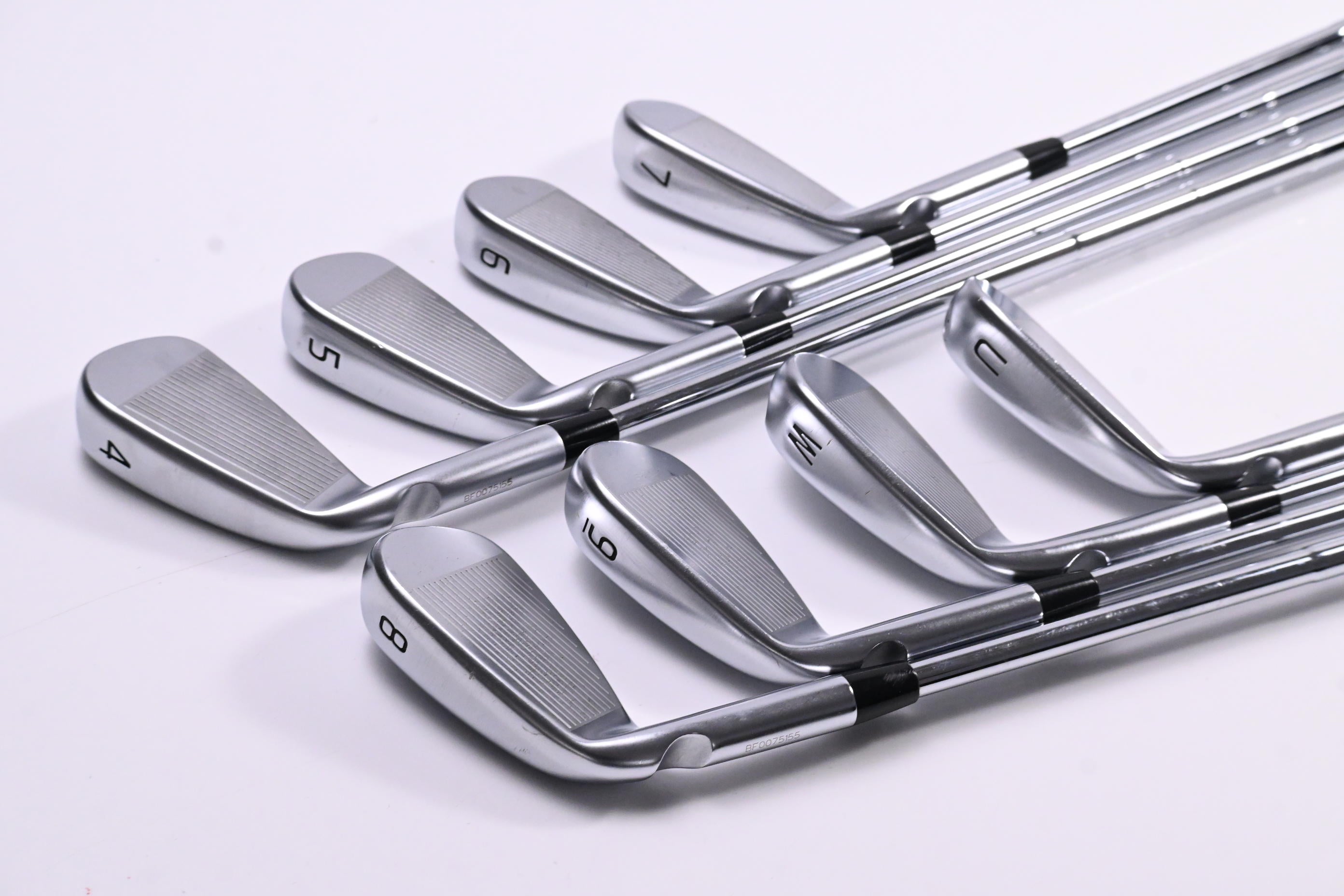 Ping i530 Irons / 5-PW+GW / Green Dot / Stiff Flex Dynamic Gold Mid 115 S300