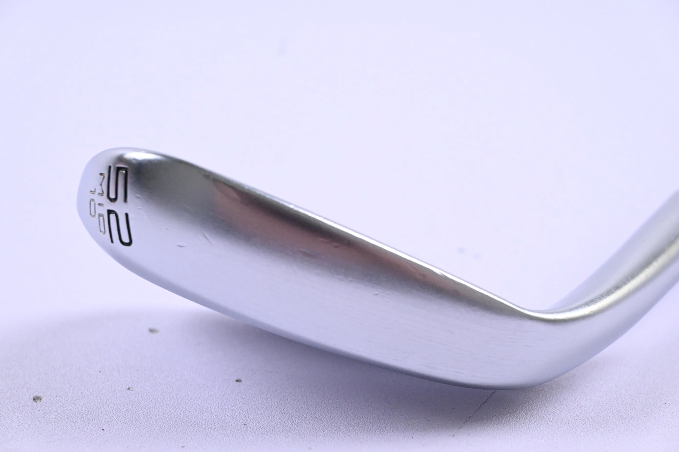 Cleveland RTZ Gap Wedge / 52 Degree / Wedge Flex Dynamic Gold Spinner Shaft
