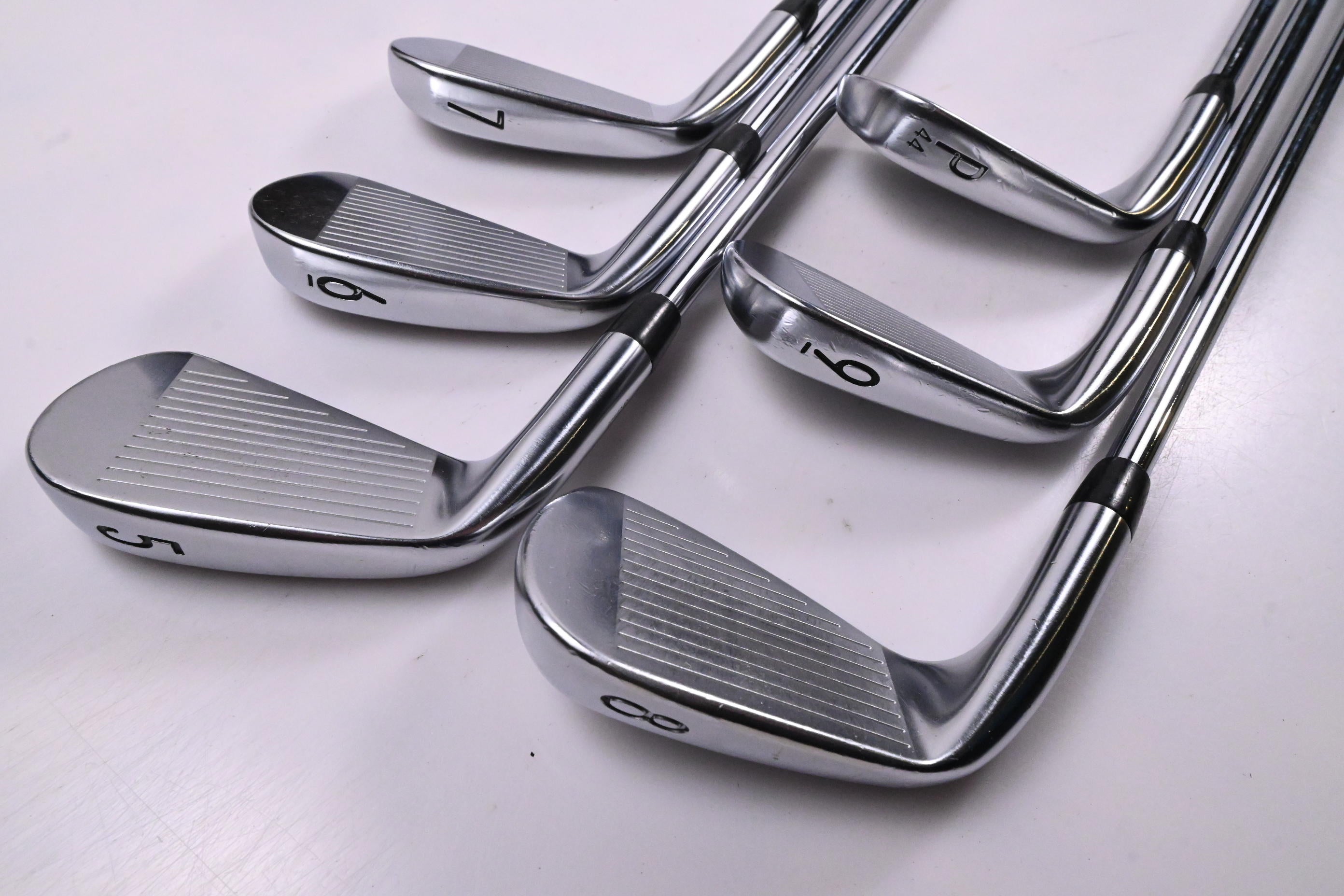 Titleist T100.S 2021 Irons / 5-PW / Regular Flex AMT Red R300 Shafts