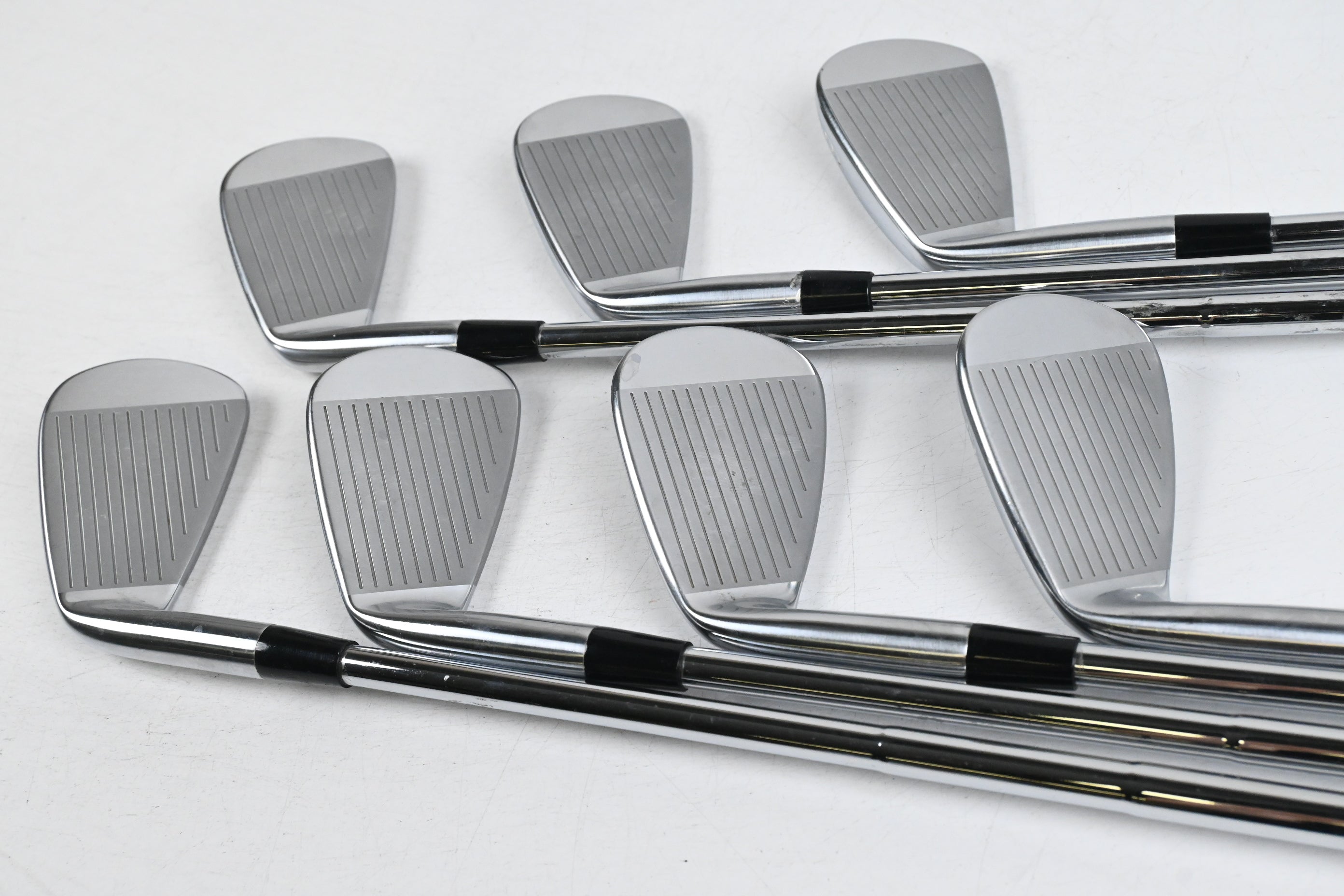 Mizuno Pro 243 Irons / 4-PW / Stiff Flex Dynamic Gold Mid 115 S300 Shafts