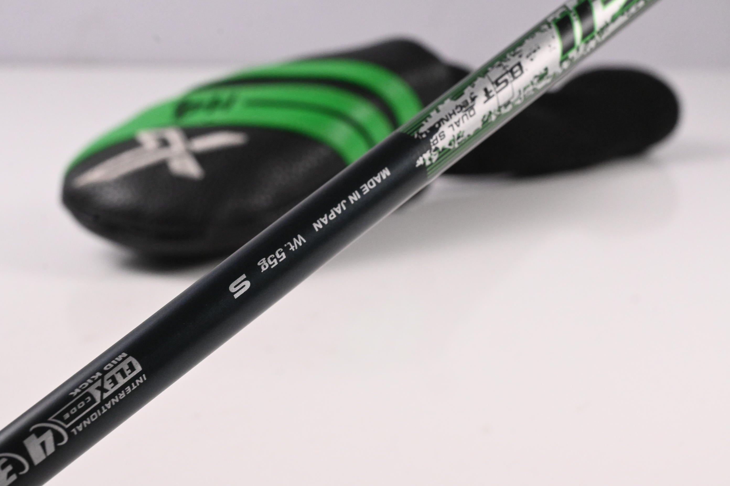 XXIO X 2022 #4 Hybrid / 20 Degree / Stiff Flex Miyazaki AX-II 55 Shaft