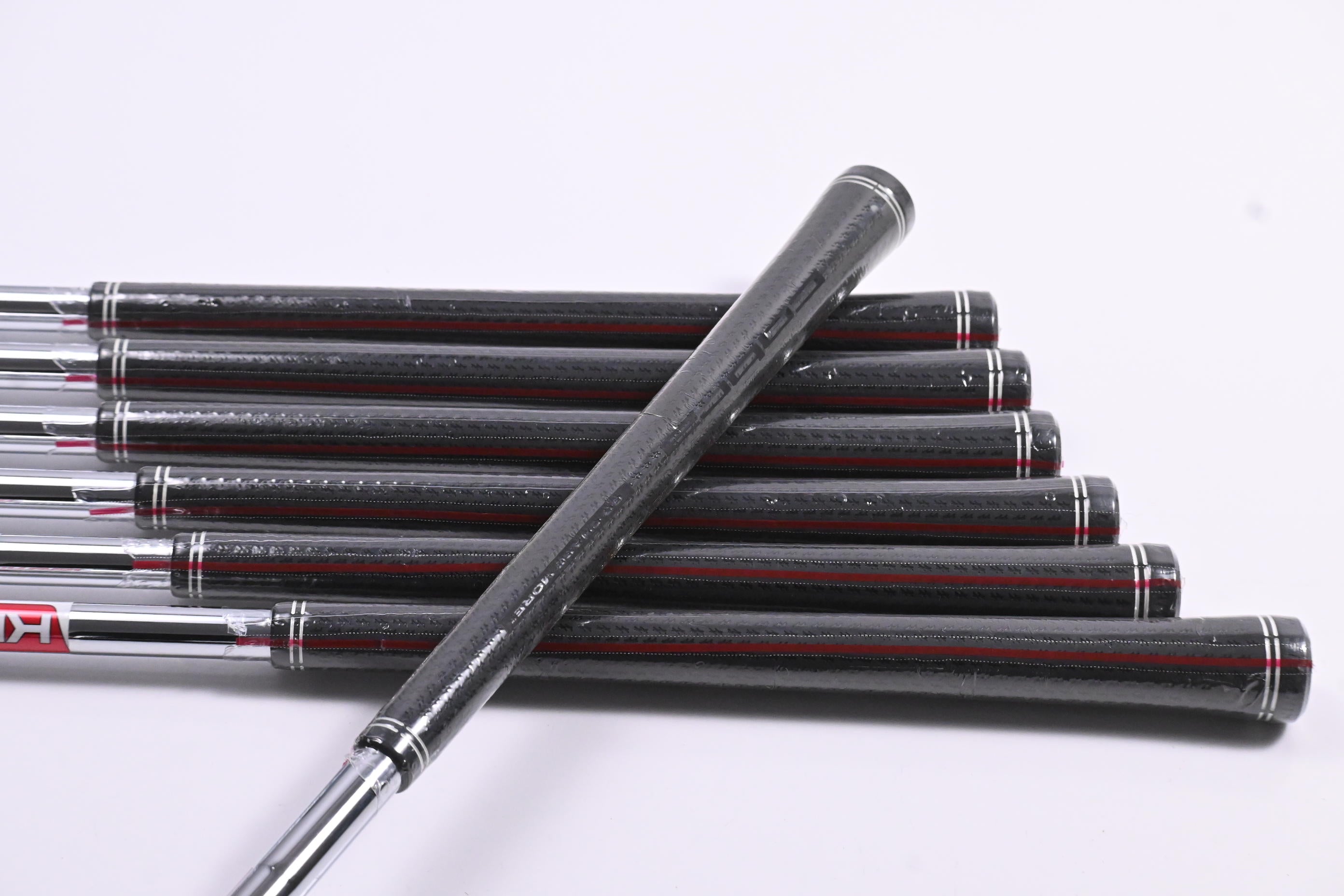Cobra DS-Adapt Max Irons / 5-PW+GW / Regular Flex KBS Tour Lite Shafts