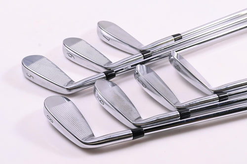 Titleist T250 2025 Irons / 5-PW+48° / Stiff Flex Project X Shafts