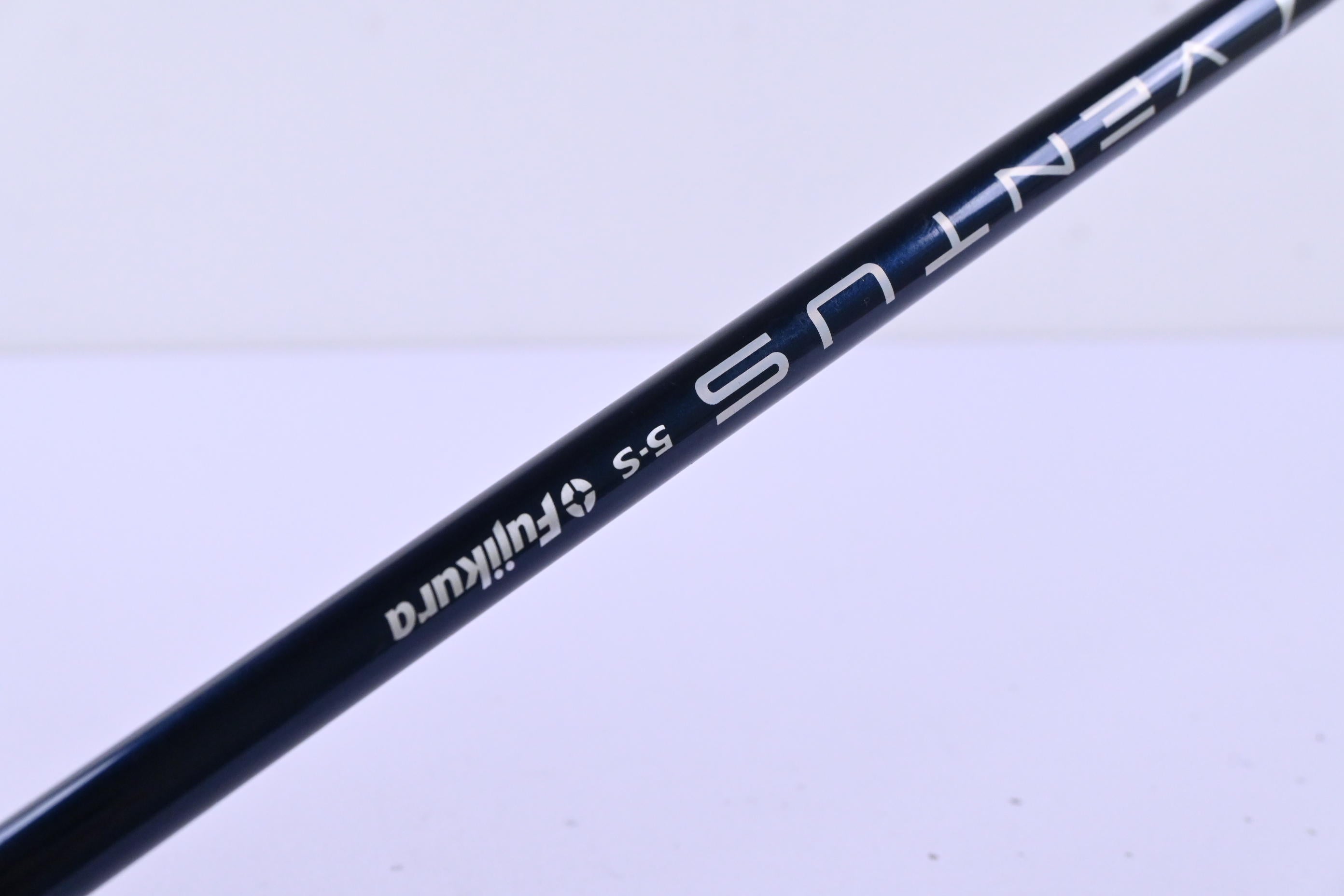Taylormade SIM2 Max Driver / 10.5 Degree / Stiff Flex Fujikura Ventus Blue 5