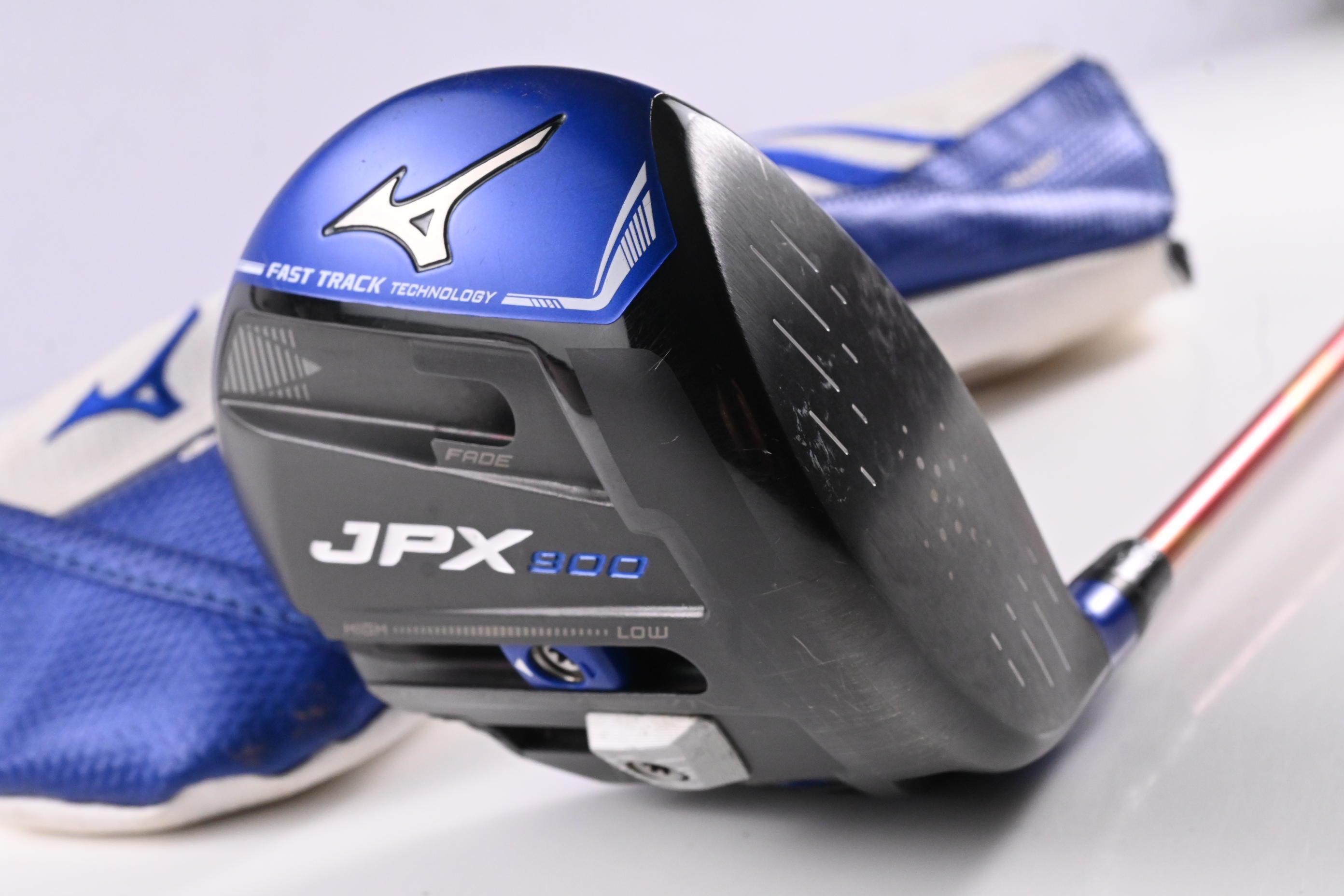 Mizuno JPX 900 Driver / 8.5-10.5 Degree / Regular Flex Fujikura Speeder 569