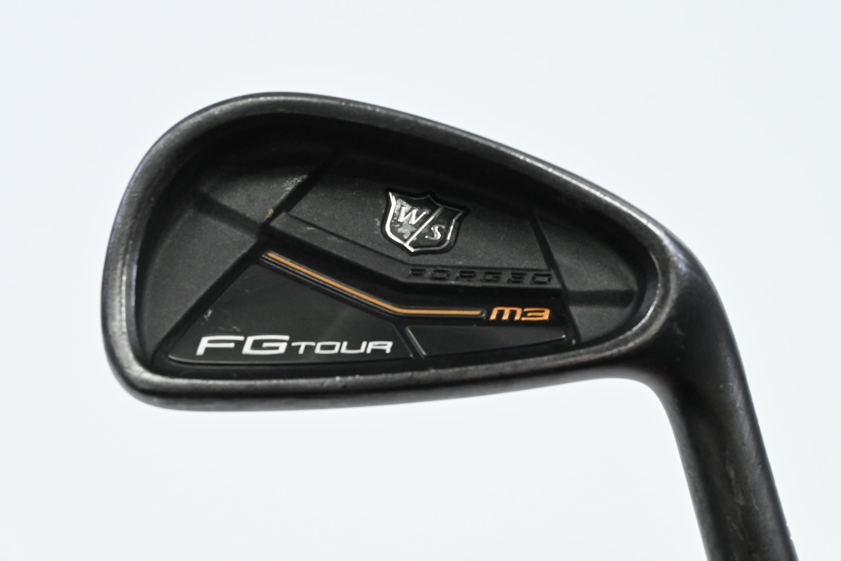 Wilson FG Tour M3 #4 Iron / 24 Degree / Stiff Flex Dynamic Gold XP S300 Shaft