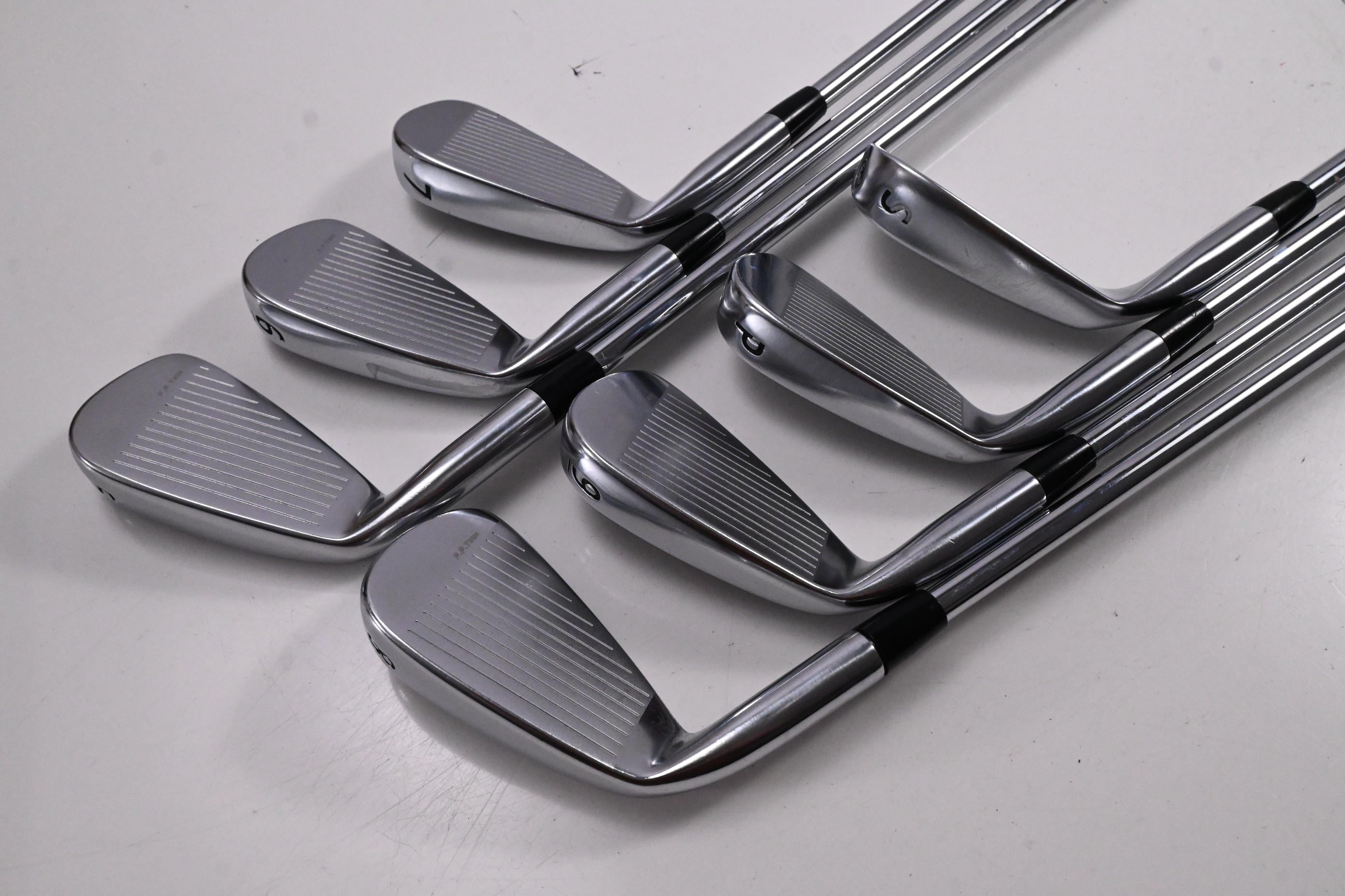 Benross Delta XT Irons / 5-PW+SW / Regular Flex KBS Tour 110 Shafts