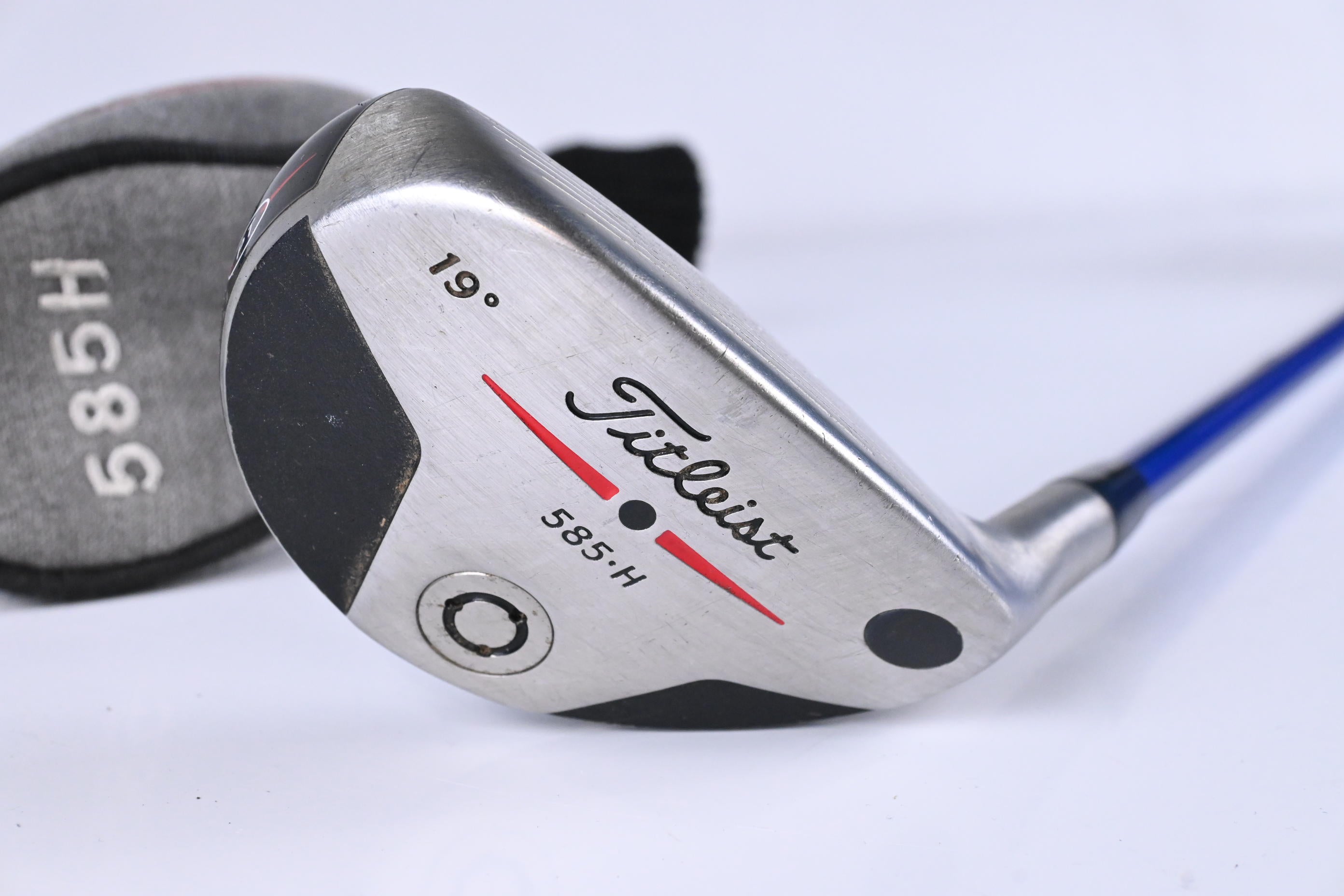 Titleist 585.H #3 Hybrid / 19 Degree / Stiff Flex Graphite Design YS 85 Shaft