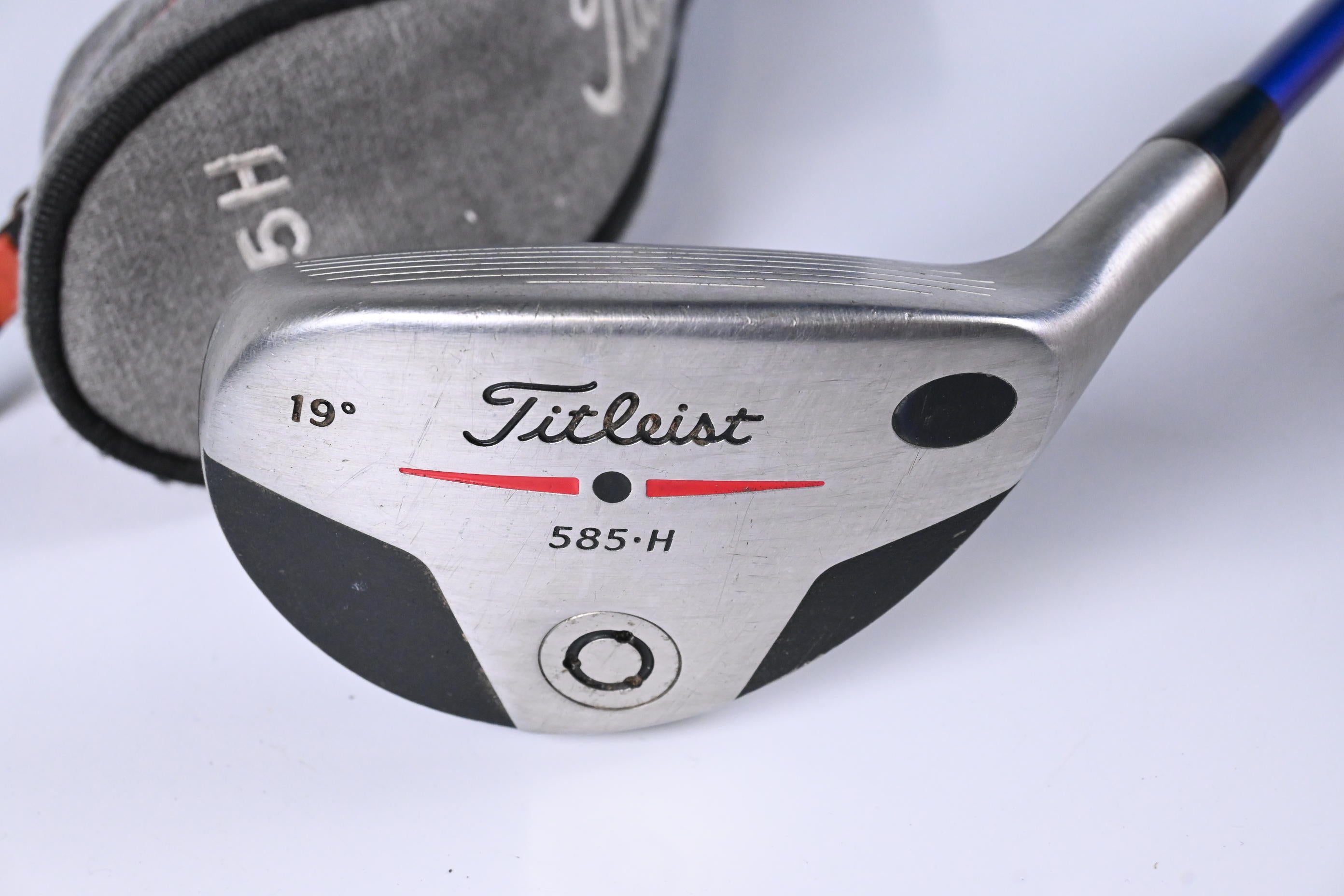 Titleist 585.H #3 Hybrid / 19 Degree / Stiff Flex Graphite Design YS 85 Shaft