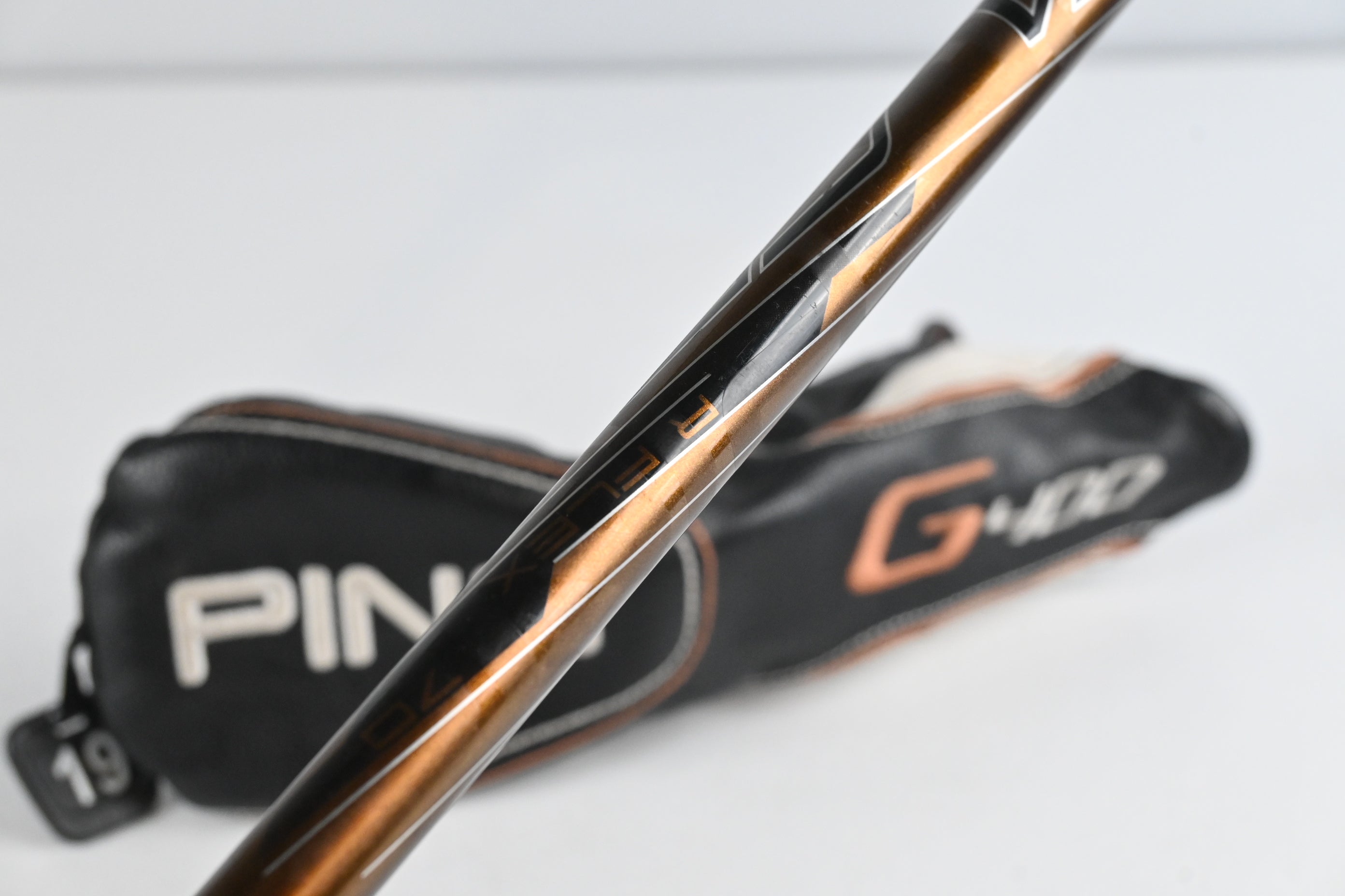 Ping G400 #3 Hybrid / 19 Degree / Regular Flex Ping Alta CB 70 Shaft