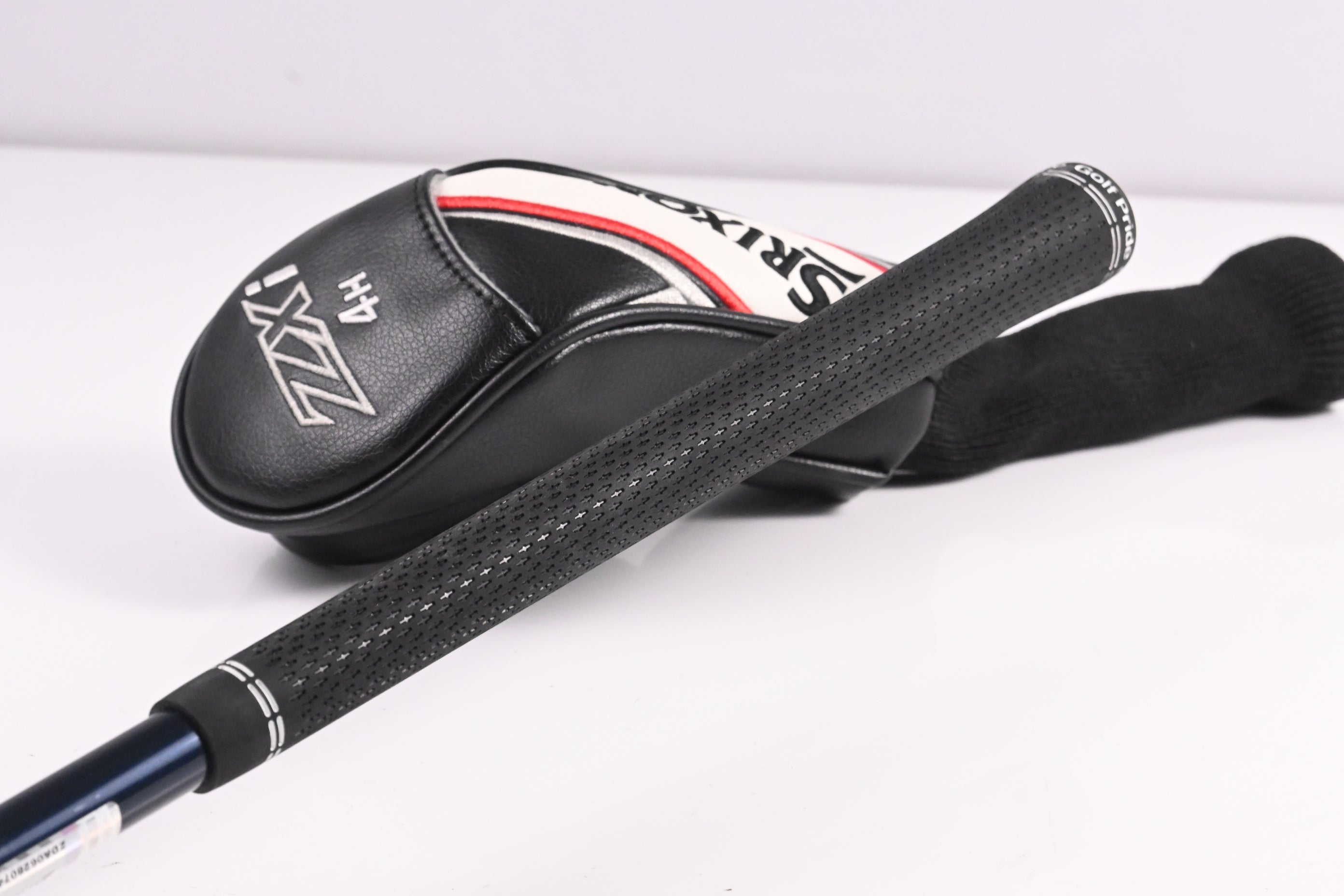 Srixon ZXi #4 Hybrid / 22 Degree / Regular Flex Fujikura Ventus TR Blue 7 Shaft