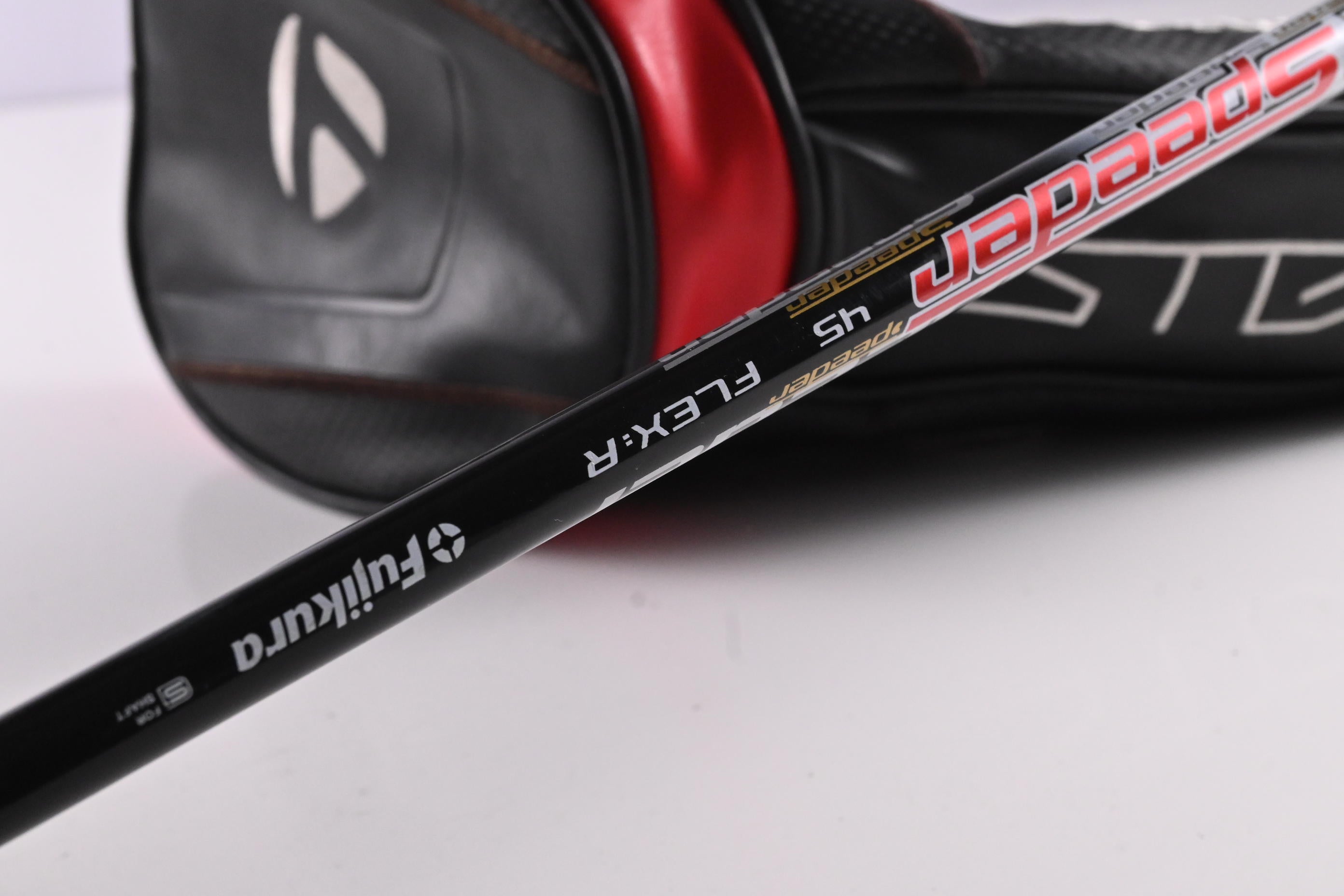 Taylormade Stealth HD Driver / 10.5 Degree / Regular Flex Speeder 45 Shaft
