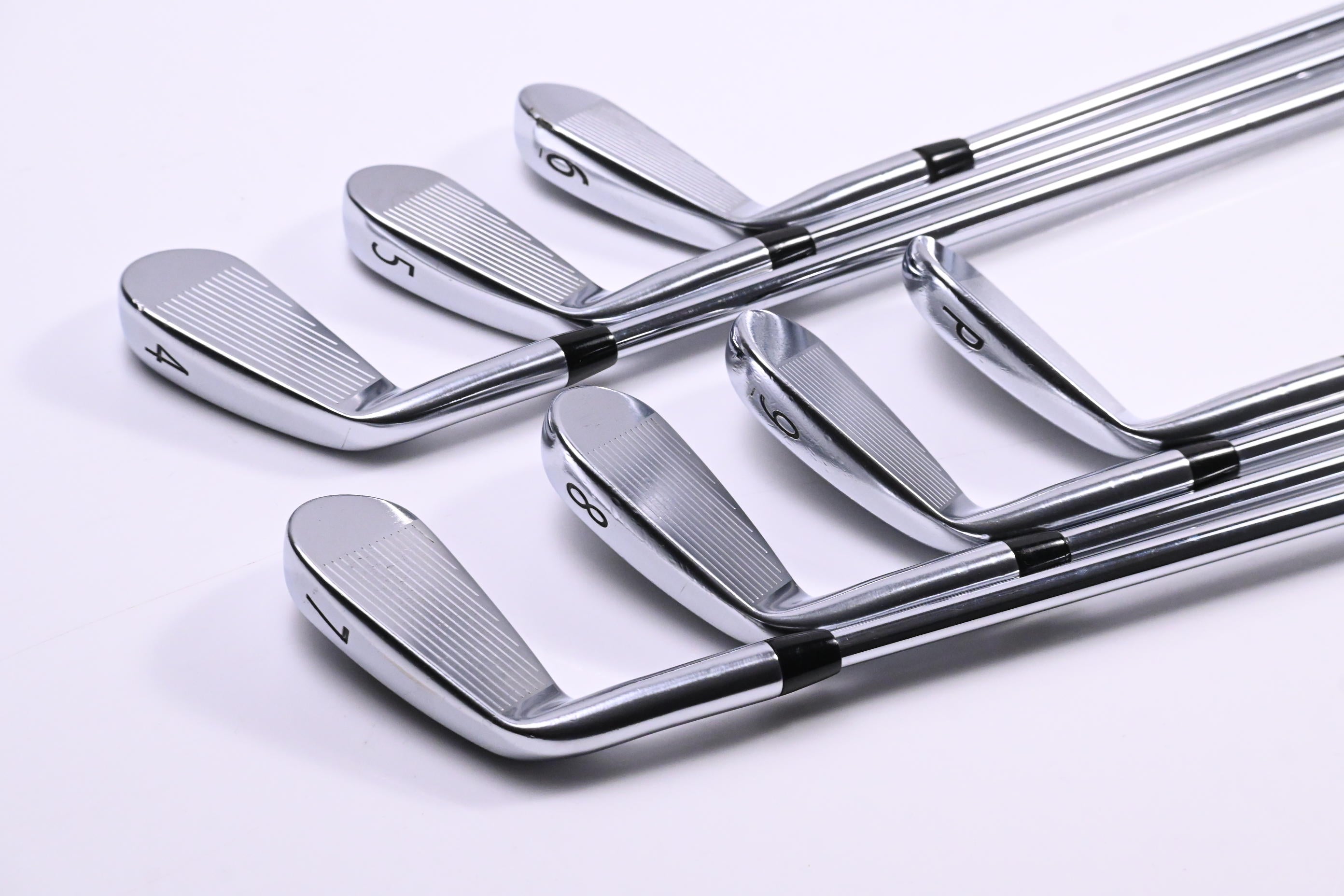 Titleist 718 AP2 Irons / 4-PW / Stiff Flex AMT Tour White S300 Shafts