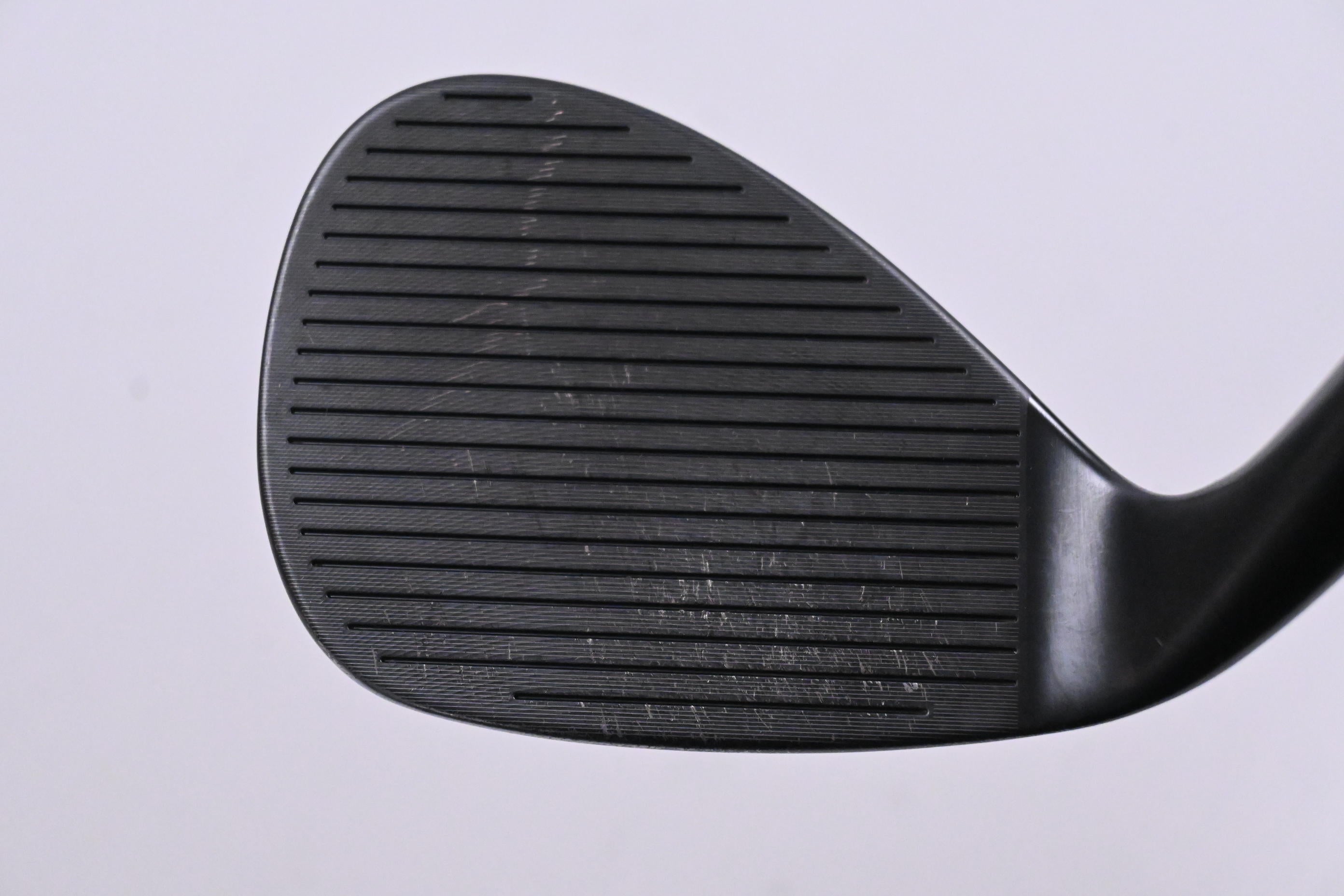 Cleveland RTX Full Face Sand Wedge / 54 Degree / Wedge Flex Dynamic Gold Spinner