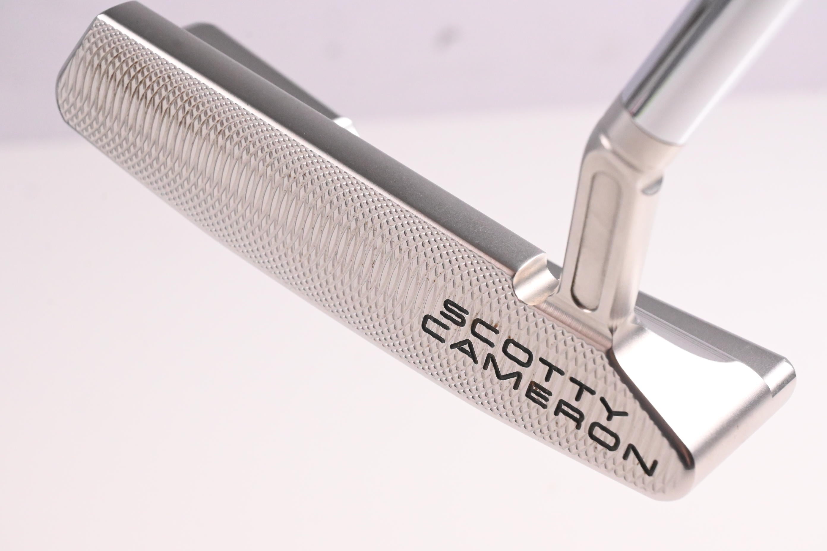 Scotty Cameron Super Select Newport 2.5+ Putter / 34 Inch
