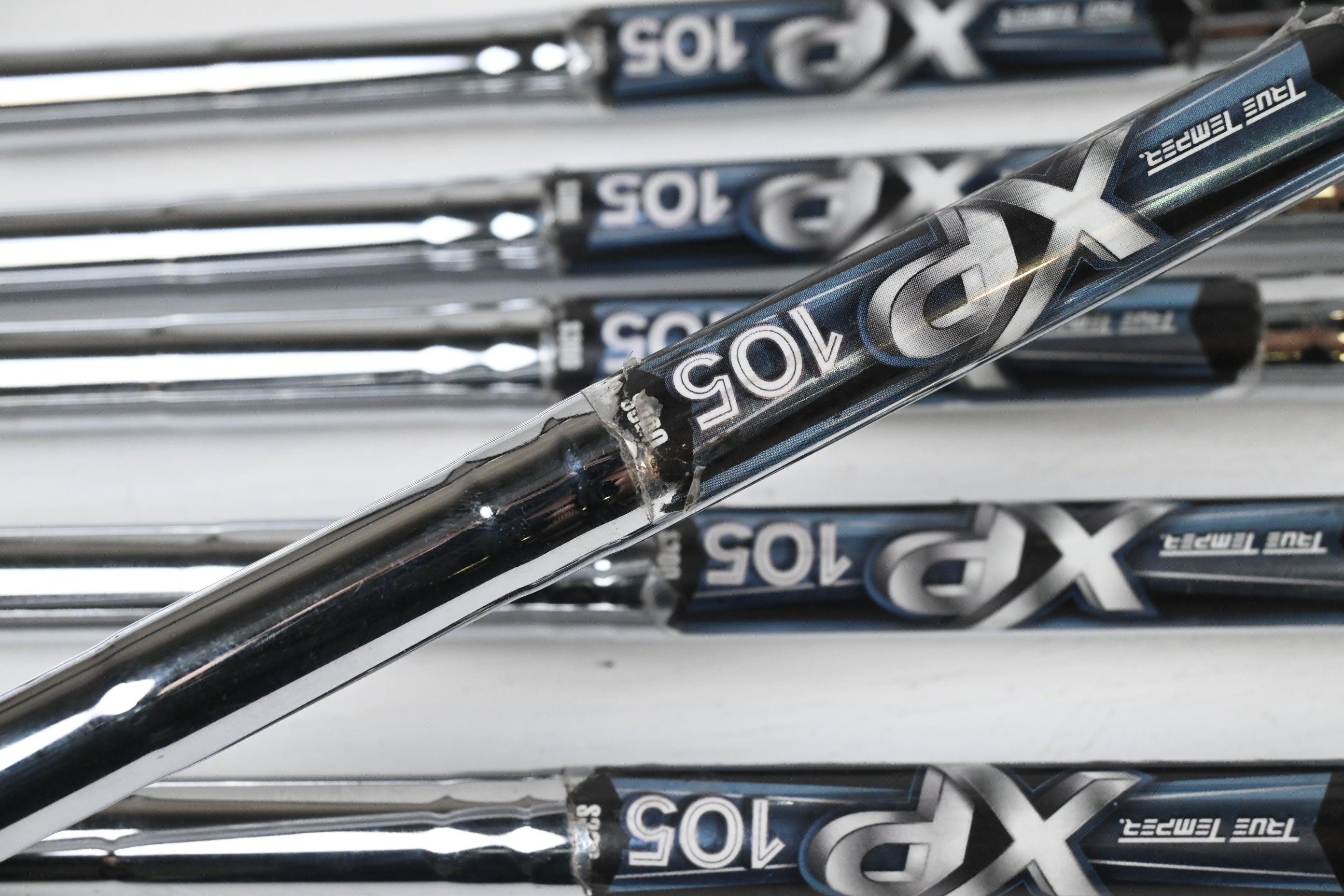 Mizuno JPX 900 Hot Metal Irons / 5-PW / Stiff Flex XP 105 S300 Shafts