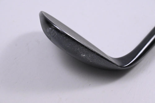 Cleveland RTX Full Face Sand Wedge / 54 Degree / Wedge Flex Dynamic Gold Spinner