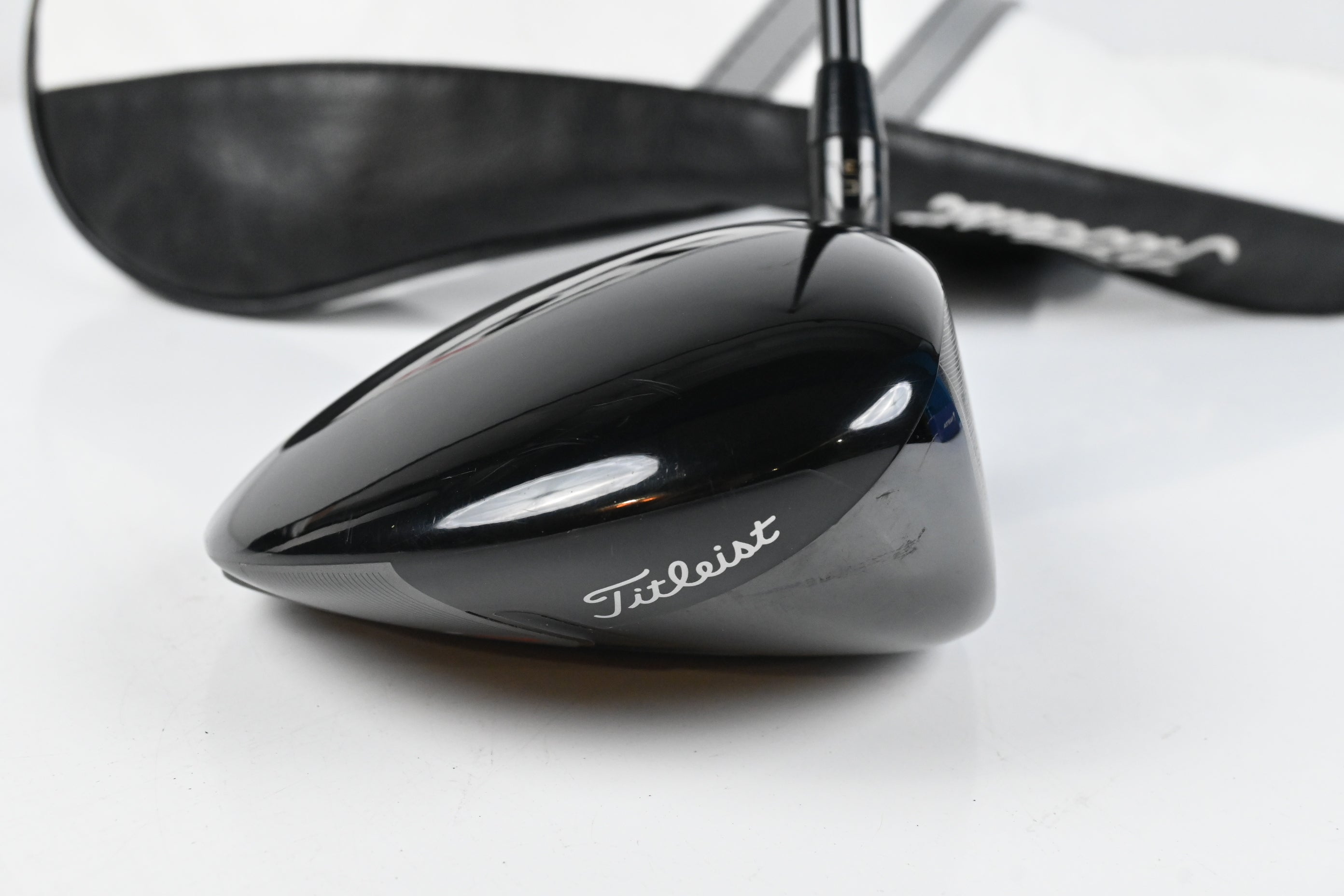 Titleist TSi2 Driver / 10 Degree / Regular Flex Hzrdus Smoke Black RDX 60 Shaft