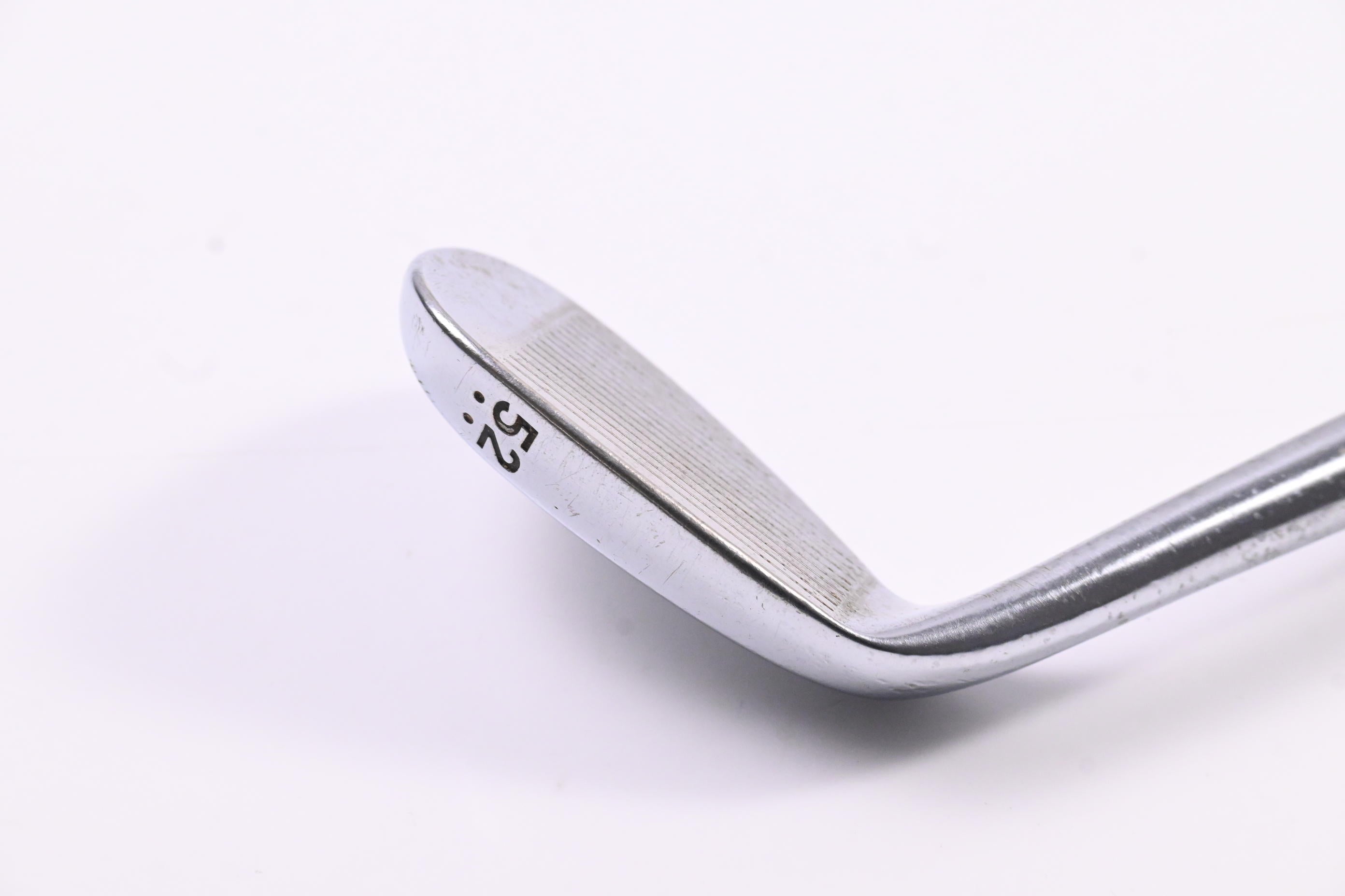 Cleveland 588 RTX 2.0 Gap Wedge / 52 Degree / Wedge Flex Dynamic Gold Shaft