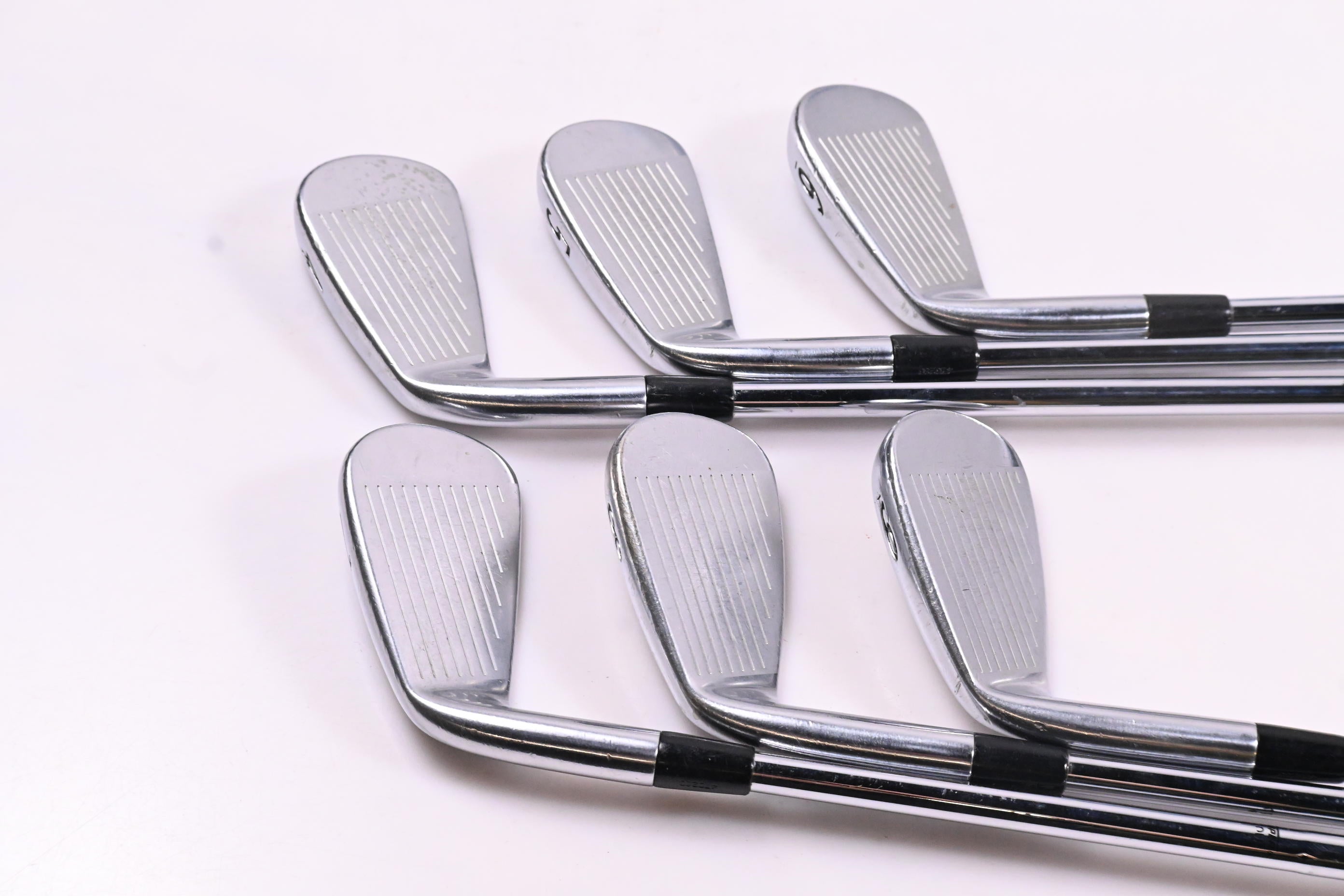 Titleist 714 CB Irons / 4-9i / X-Flex Dynamic Gold X100U Shafts